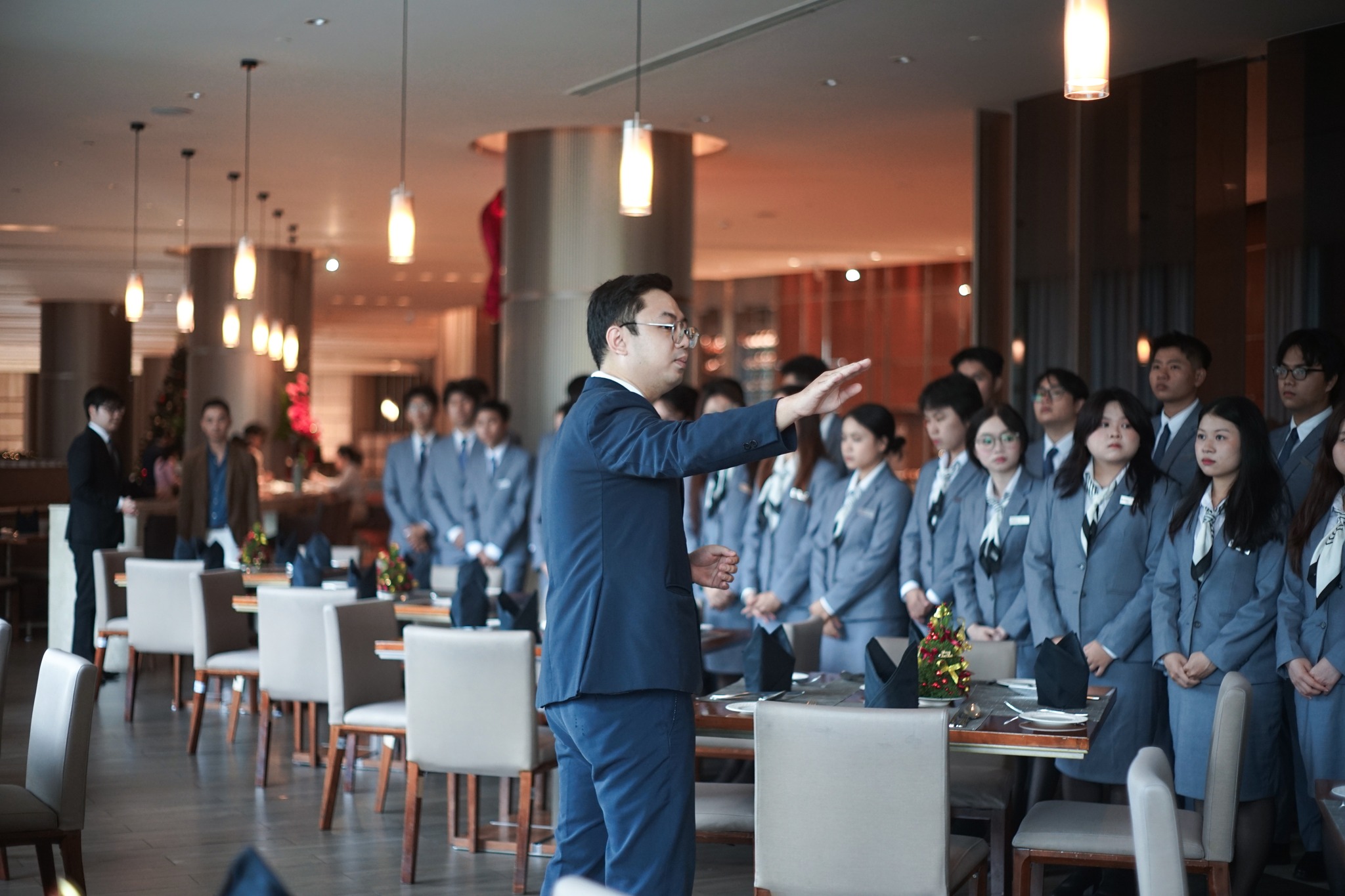 Học ngành Quản trị Nhà hàng và Dịch vụ ăn uống học trường nào tốt nhất?