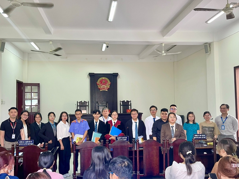 Luật Hình sự và Tố tụng hình sự thi khối nào? Học tổ hợp môn gì?