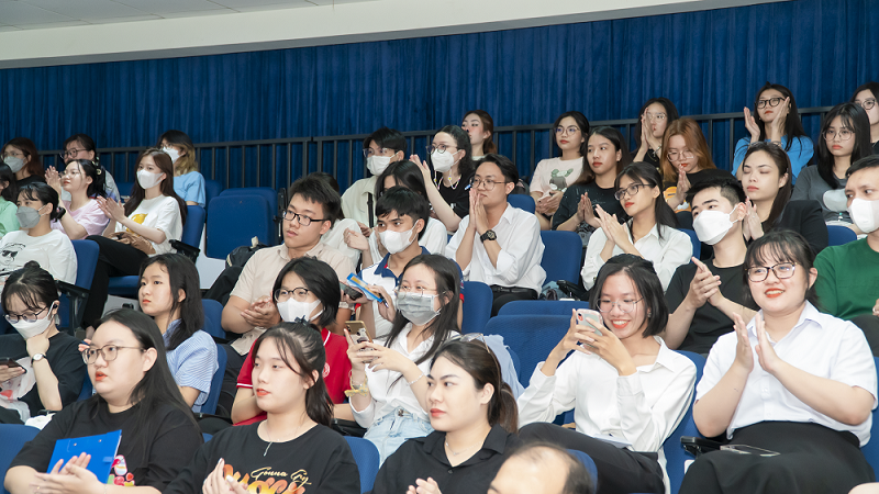 Ngành Kế toán – Kiểm toán: Học gì, ra làm gì, lương bao nhiêu?