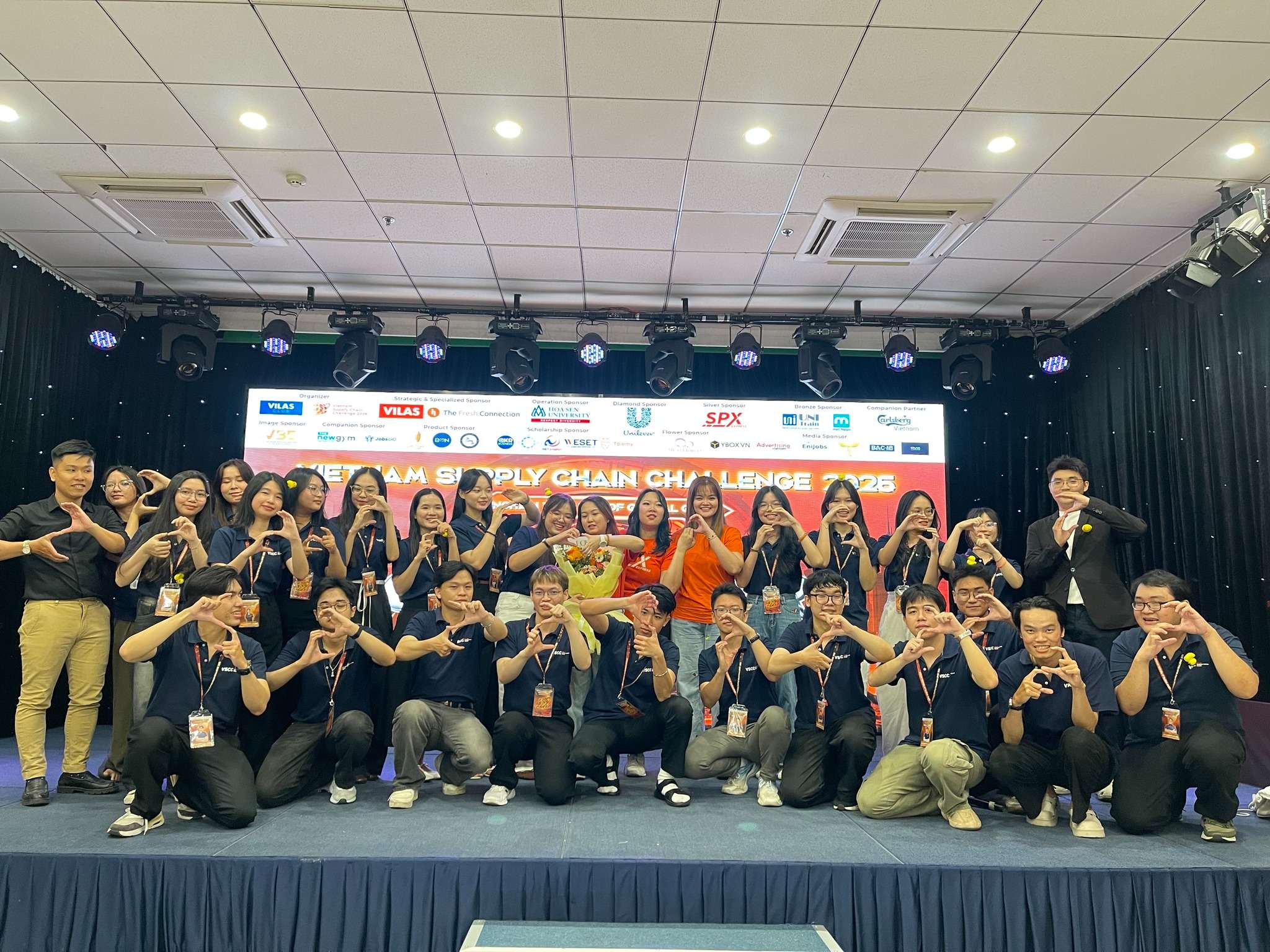 Ngành Kinh doanh quốc tế học trường nào? Top 10 trường đào tạo tốt nhất 2026