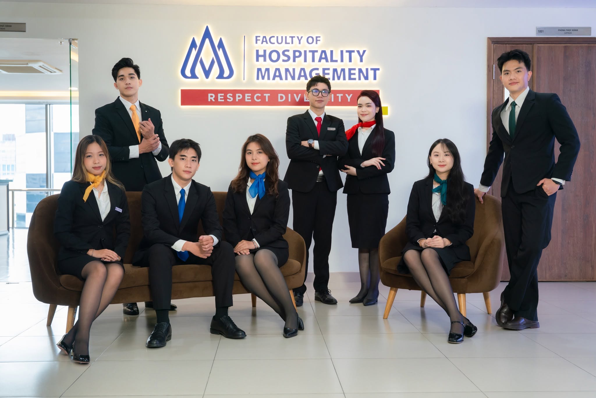 Ngành Quản trị dịch vụ cao cấp là gì? Xu hướng nghề nghiệp trong nền kinh tế trải nghiệm