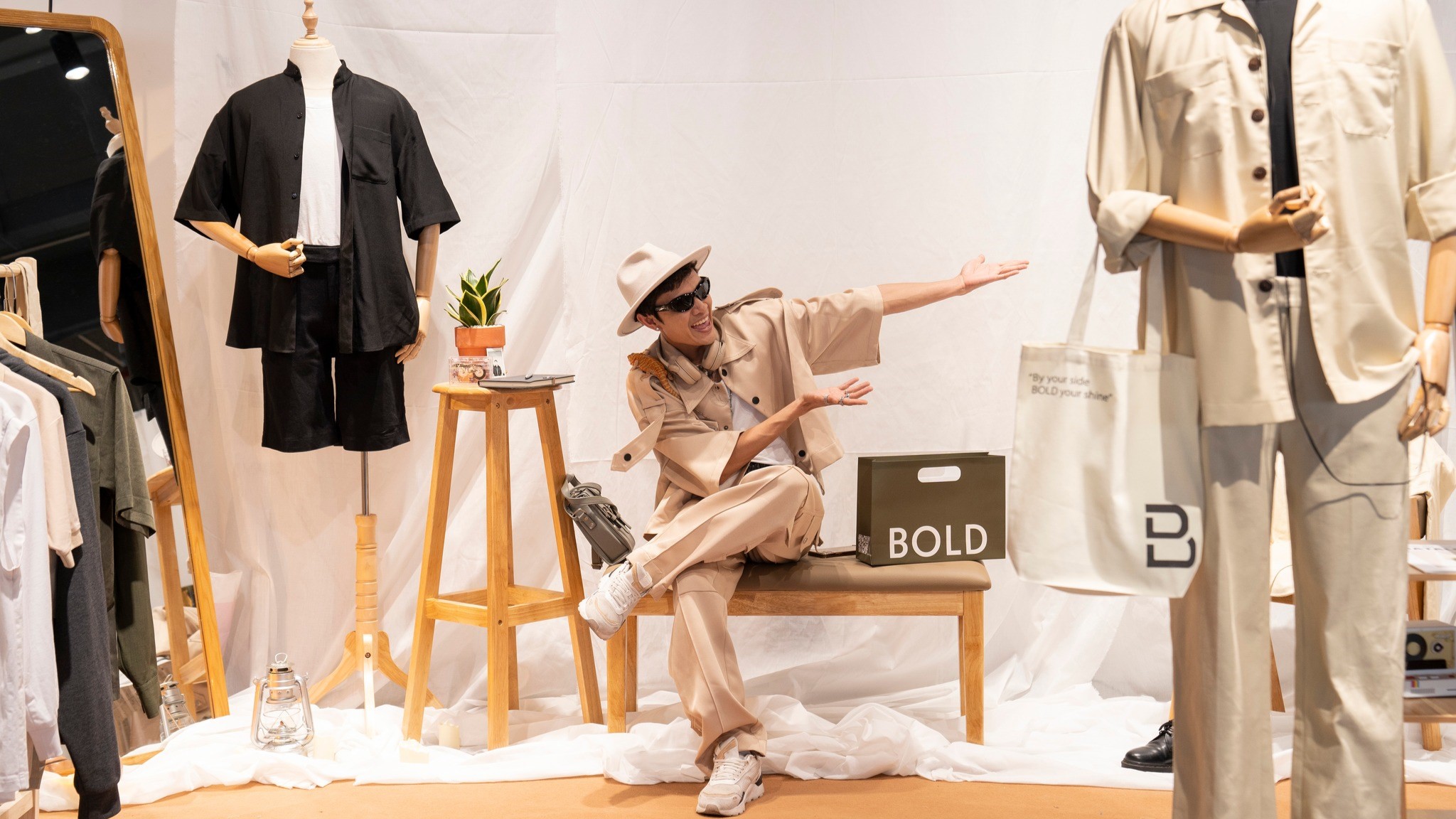 Nên học Thiết kế thời trang hay Kinh doanh thời trang?