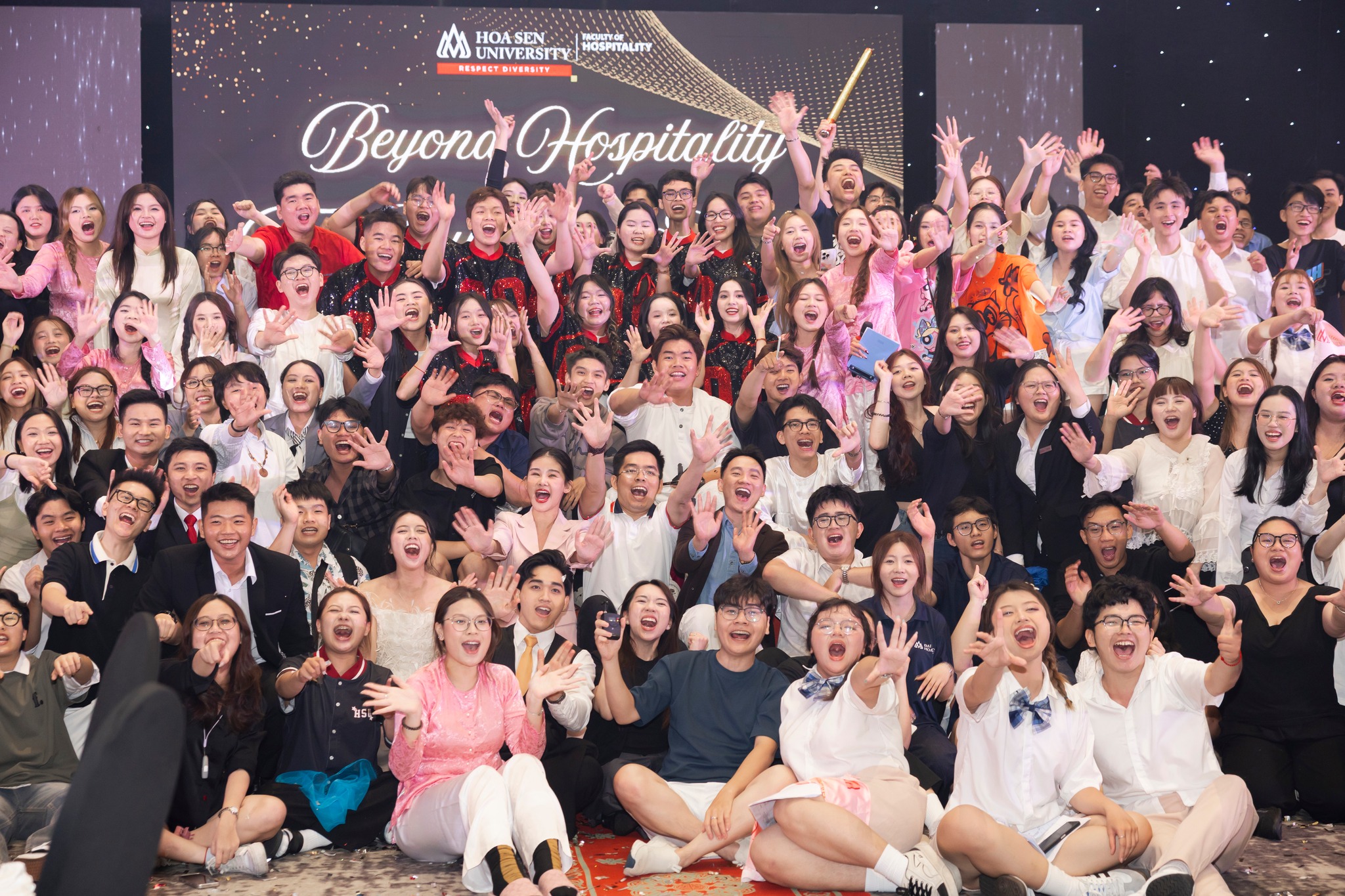 Quản trị dịch vụ du lịch và lữ hành vs Quản trị nhà hàng và ăn uống: Khác gì?