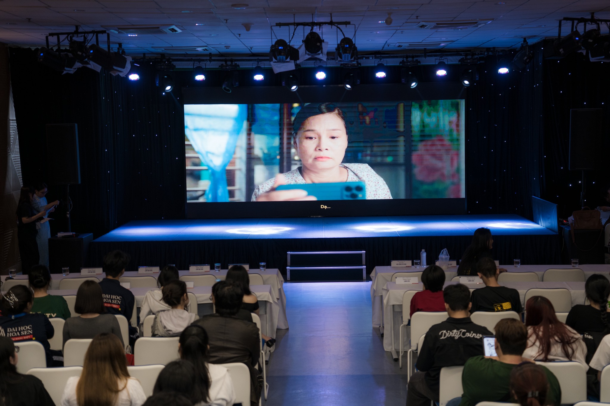 Ngành Quản trị công nghệ truyền thông cần kỹ năng gì?