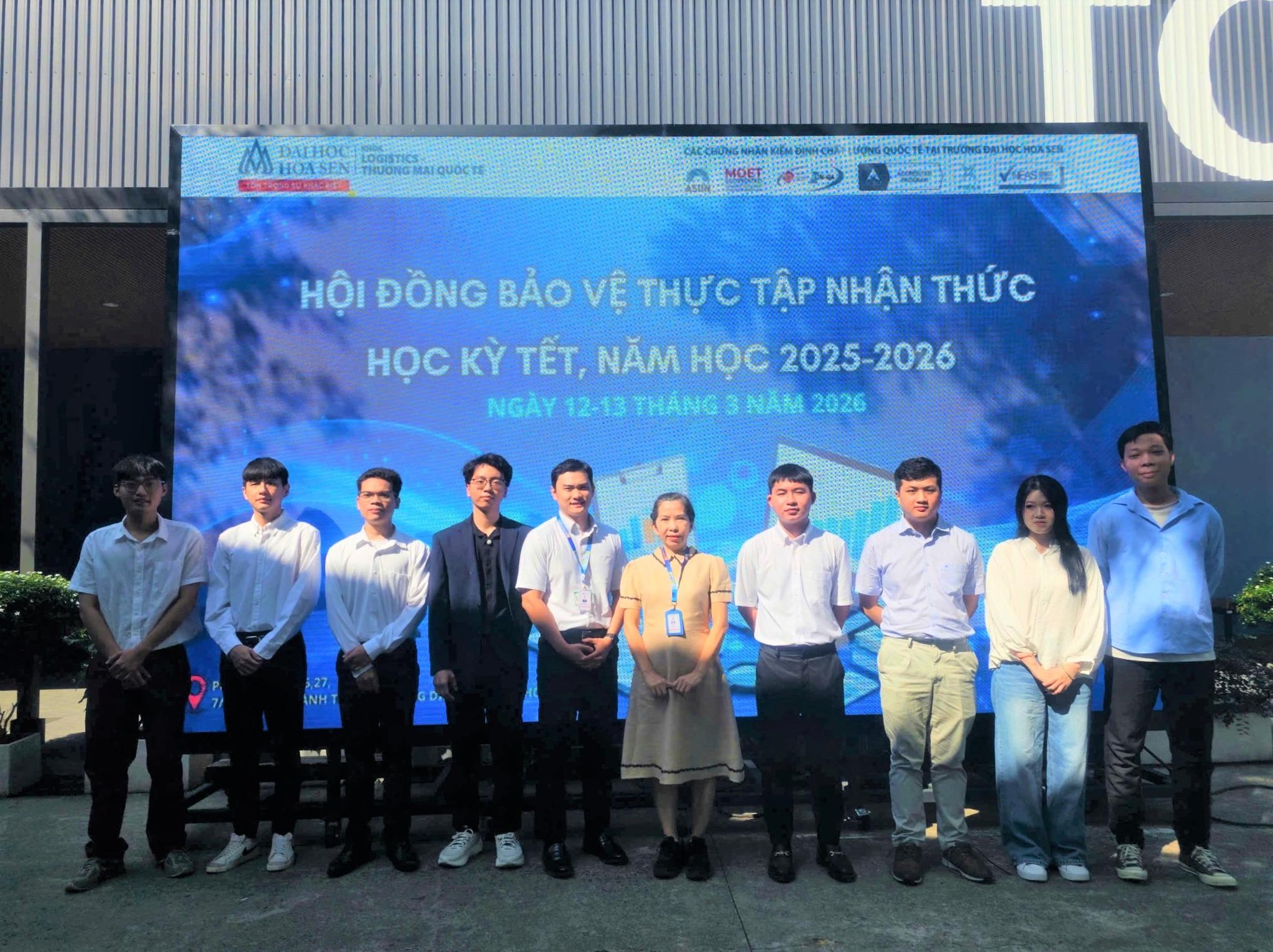 Học ngành Kinh doanh quốc tế ra làm gì, lương bao nhiêu?