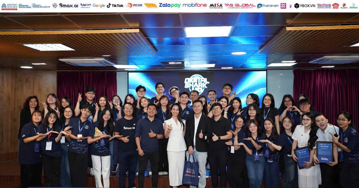 Kinh doanh trực tuyến xét khối nào? Chọn đúng tổ hợp để tối ưu cơ hội trúng tuyển