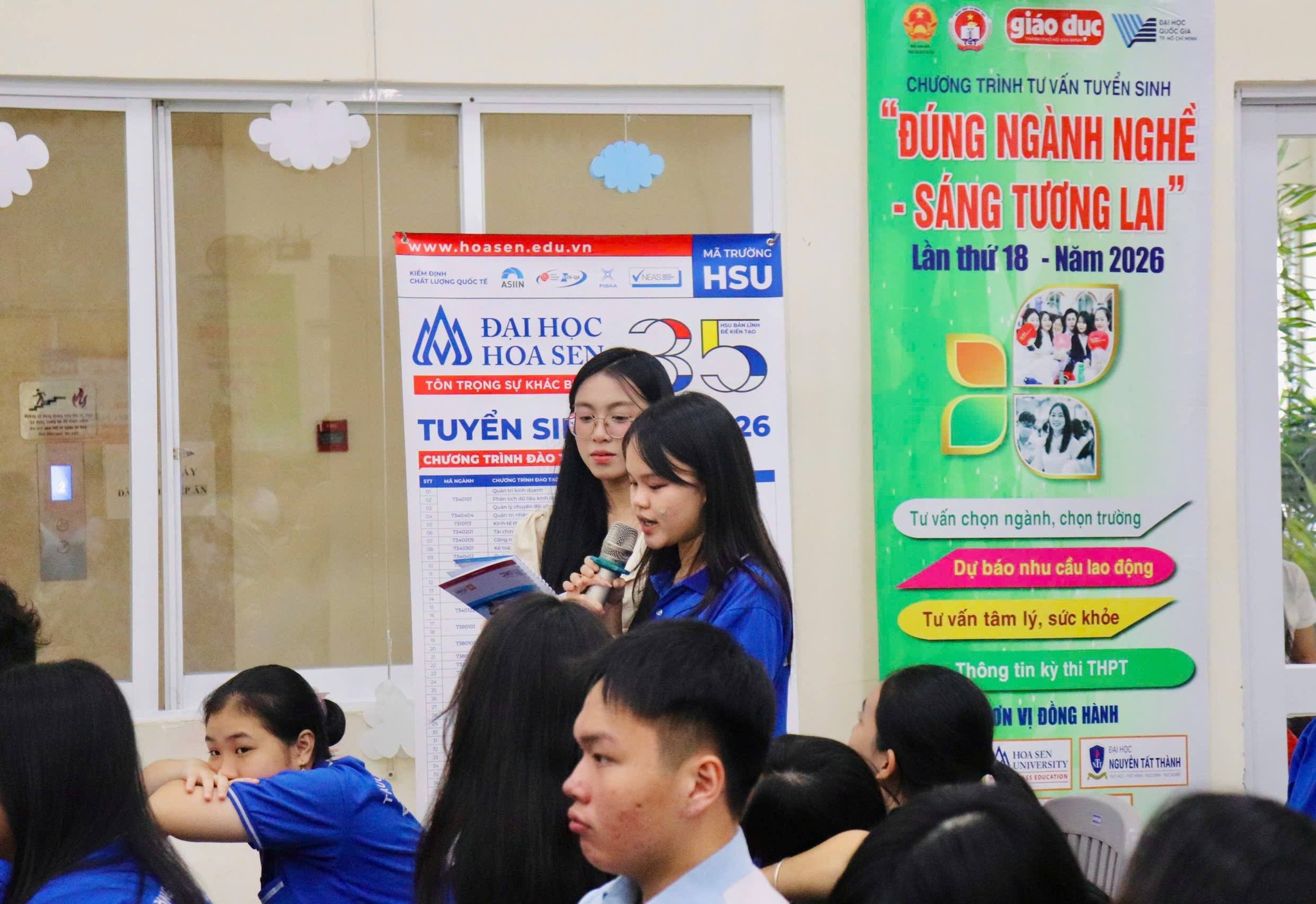 Có nên nộp hồ sơ xét tuyển đại học sớm năm 2026 không?