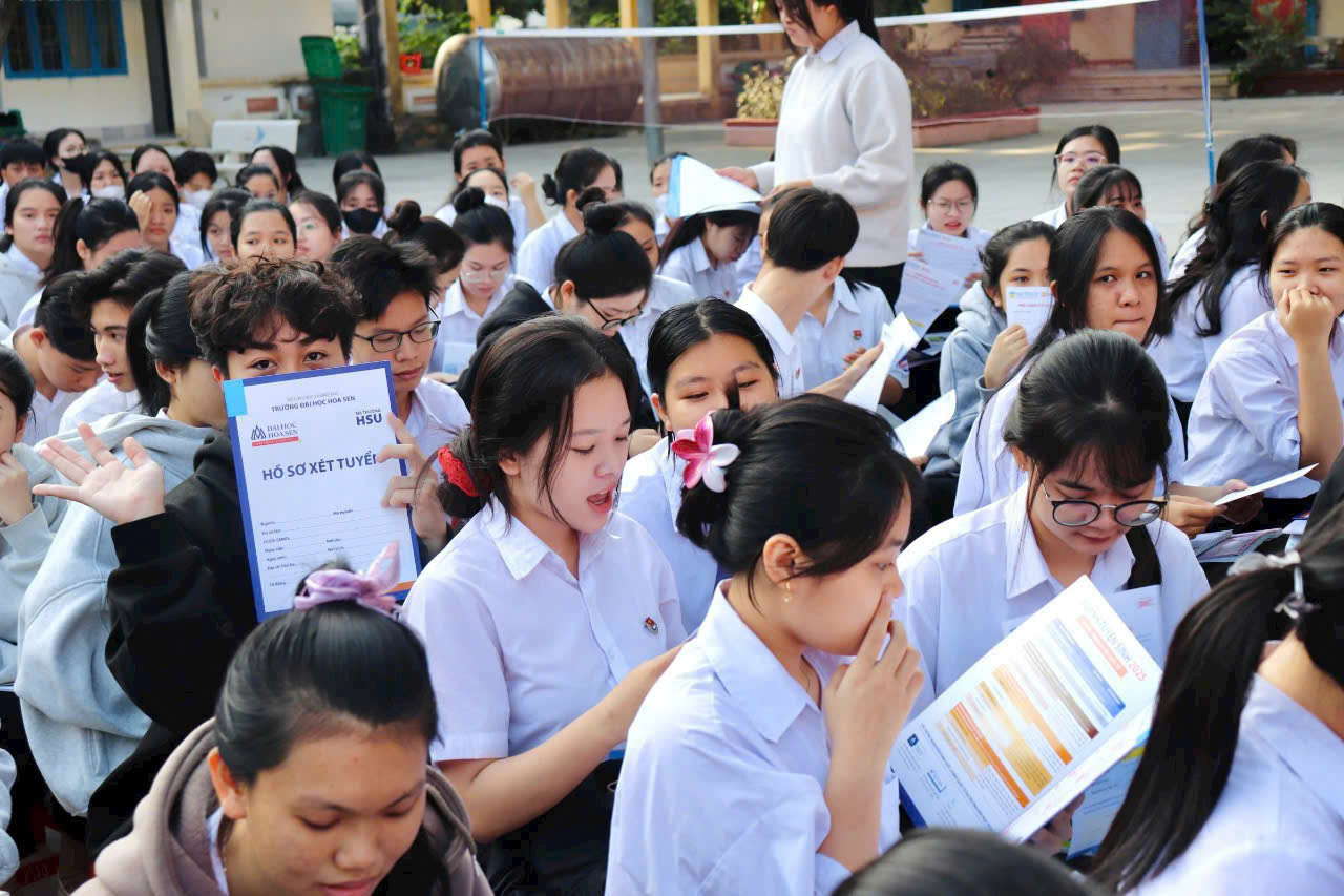 Không chỉ ôn bài: Đây là những điều 2k8 cần làm trước kỳ thi tốt nghiệp THPT 2026