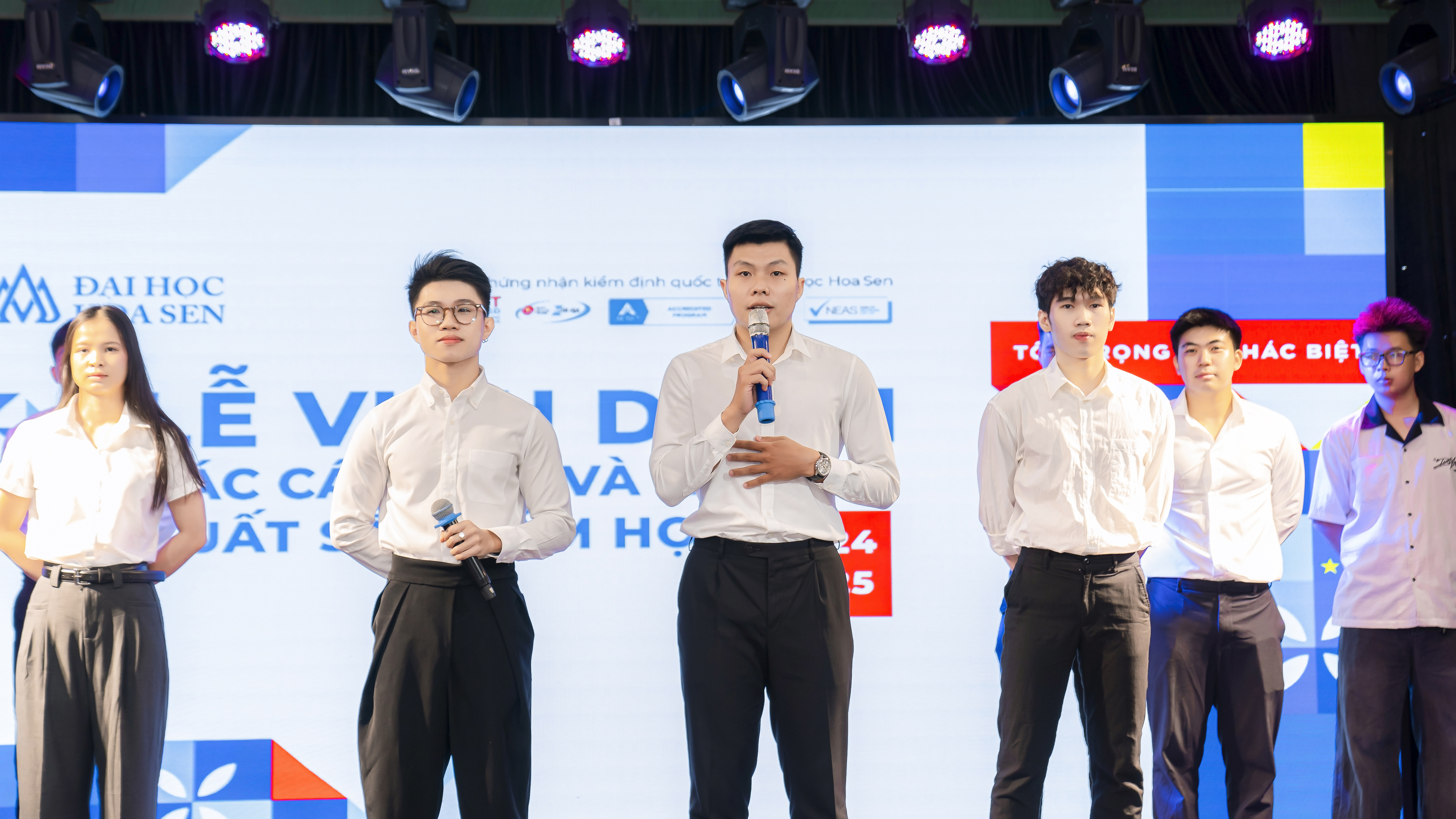 Huỳnh Trực Nhân - Sinh viên Khoa Kinh tế - Quản trị, Đội trưởng đội Bóng rổ Nam HSU