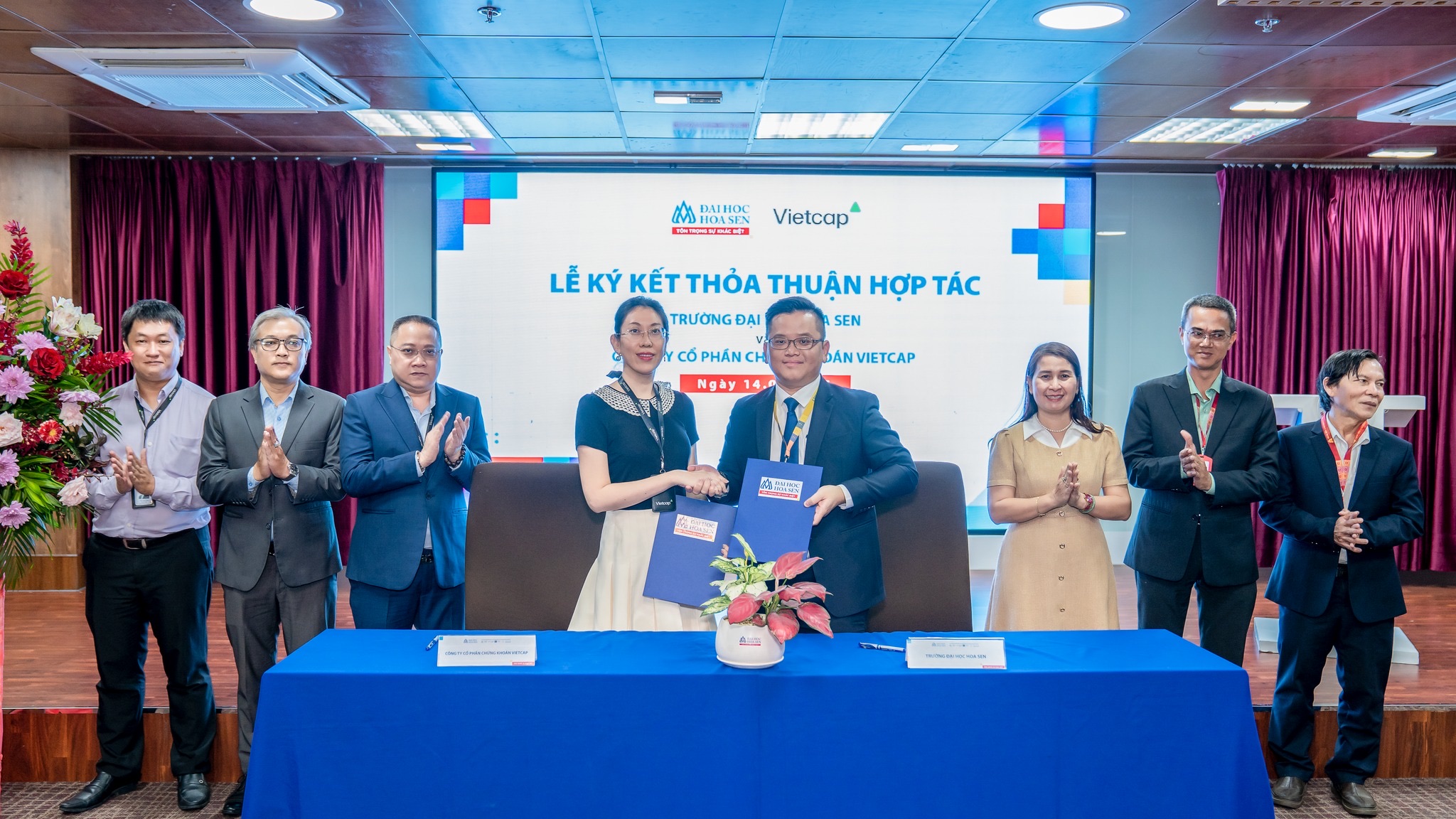 Lễ ký kết thoả thuận giữa Đại học Hoa Sen và Vietcap