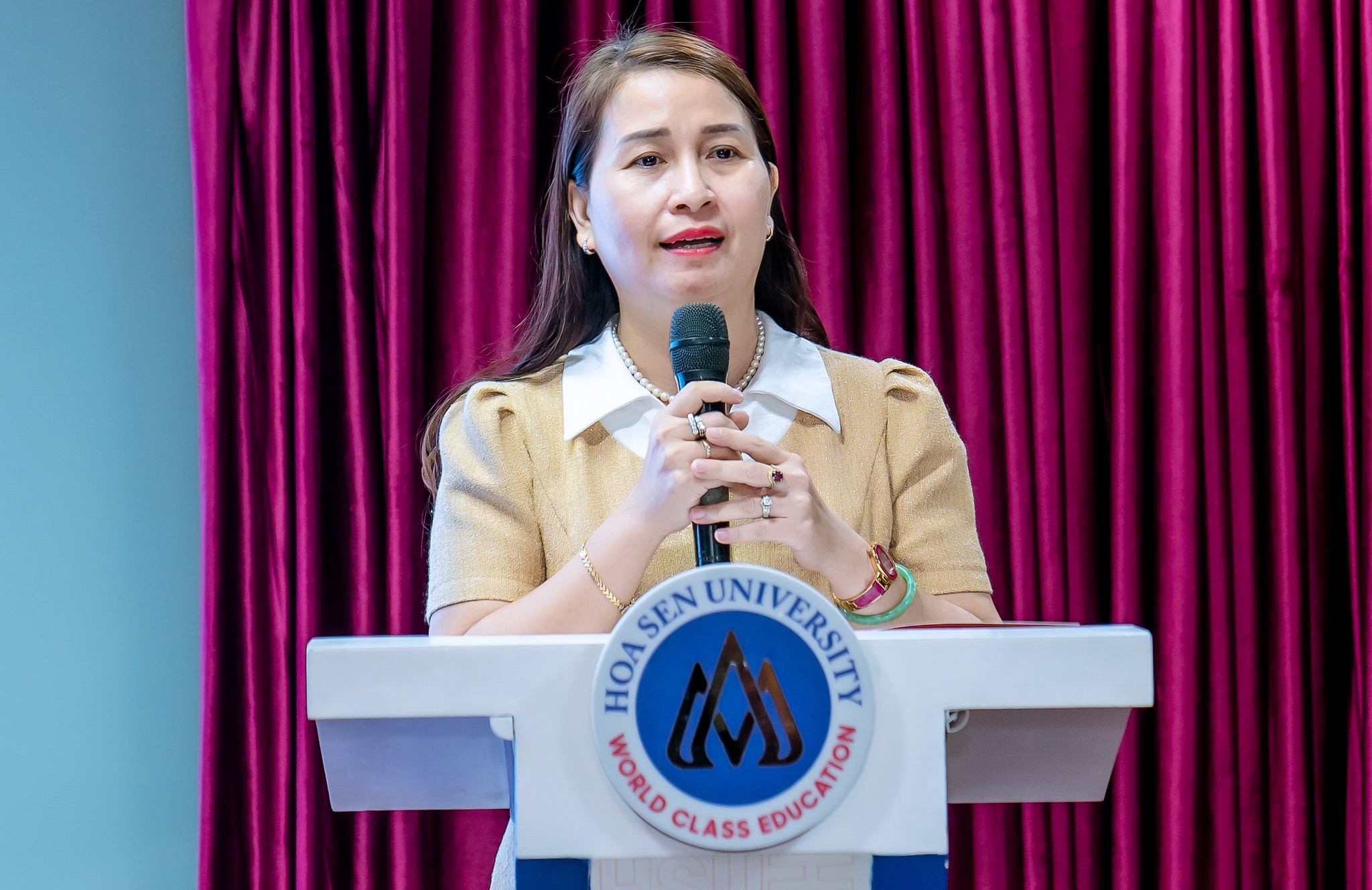 PGS.TS Phùng Thái Minh Trang chia sẻ tại buổi ký kết