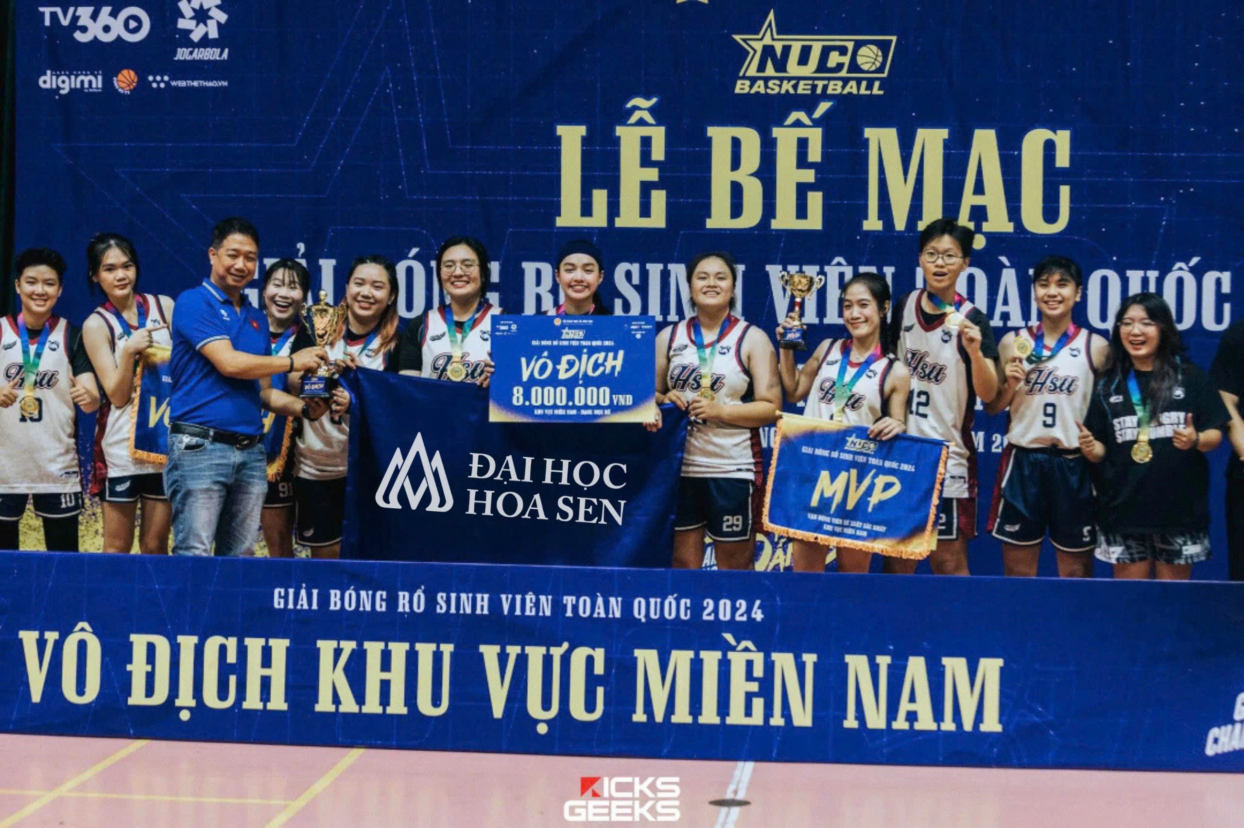 Đức Minh cùng đội tuyển bóng rổ nữ HSU đoạt chức Vô địch Giải Bóng rổ sinh viên toàn quốc khu vực miền Nam năm 2024