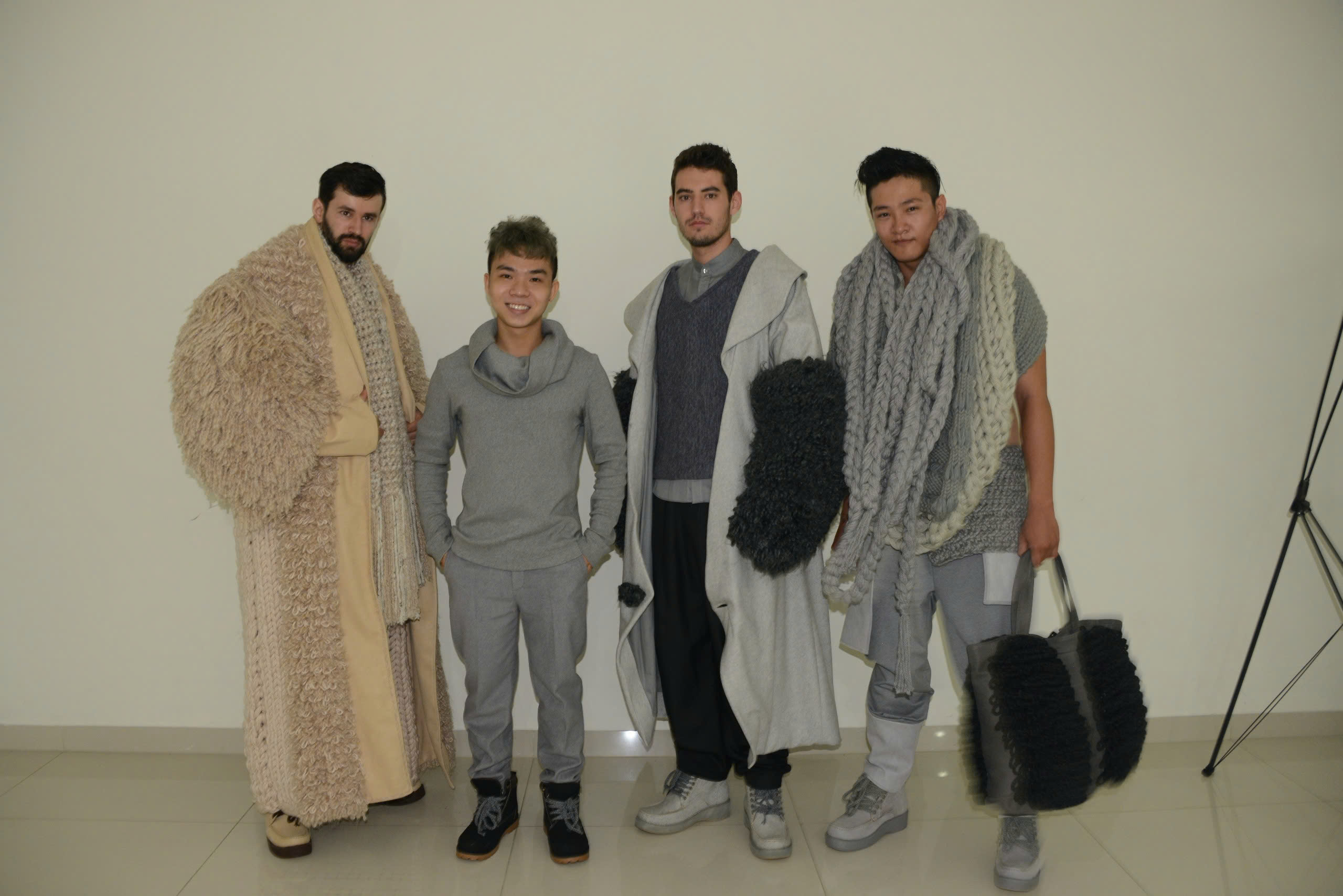 BST Tốt nghiệp của ThS Minh Nhựt xuất hiện trên nhiều tạp chí, triển lãm, MV…