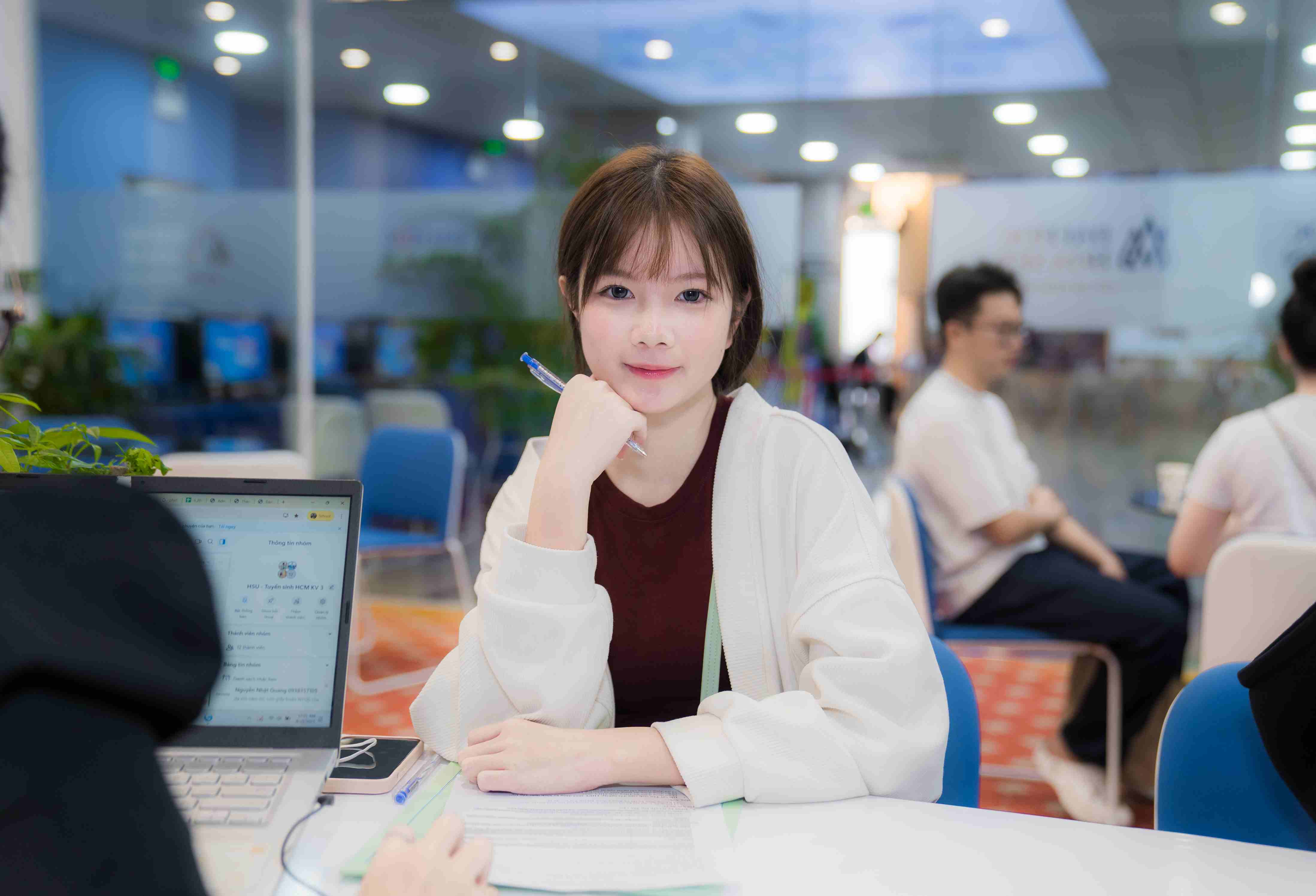 Xét tuyển học bạ HSU 2025