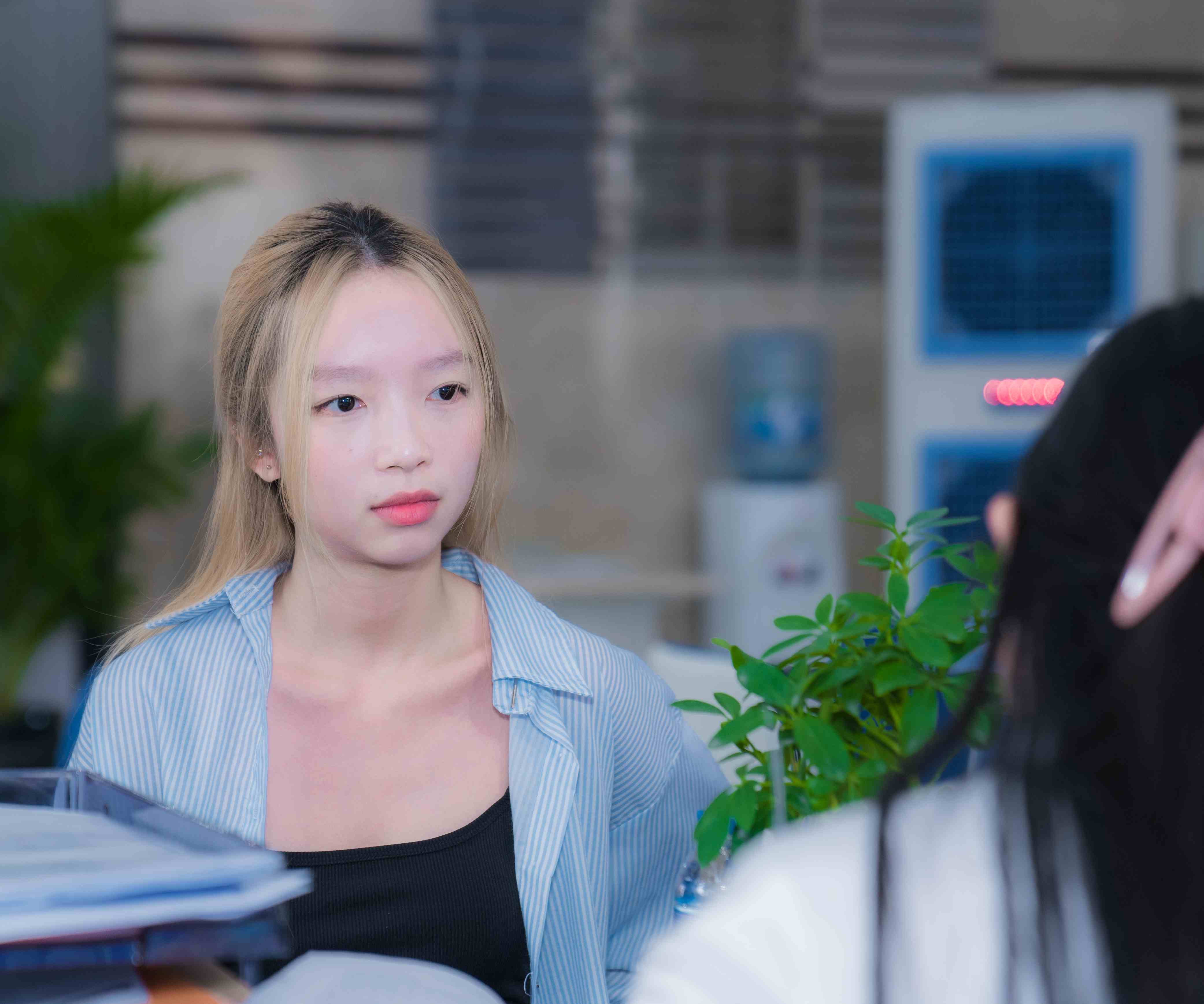 hoc bong tuyen sinh 2025