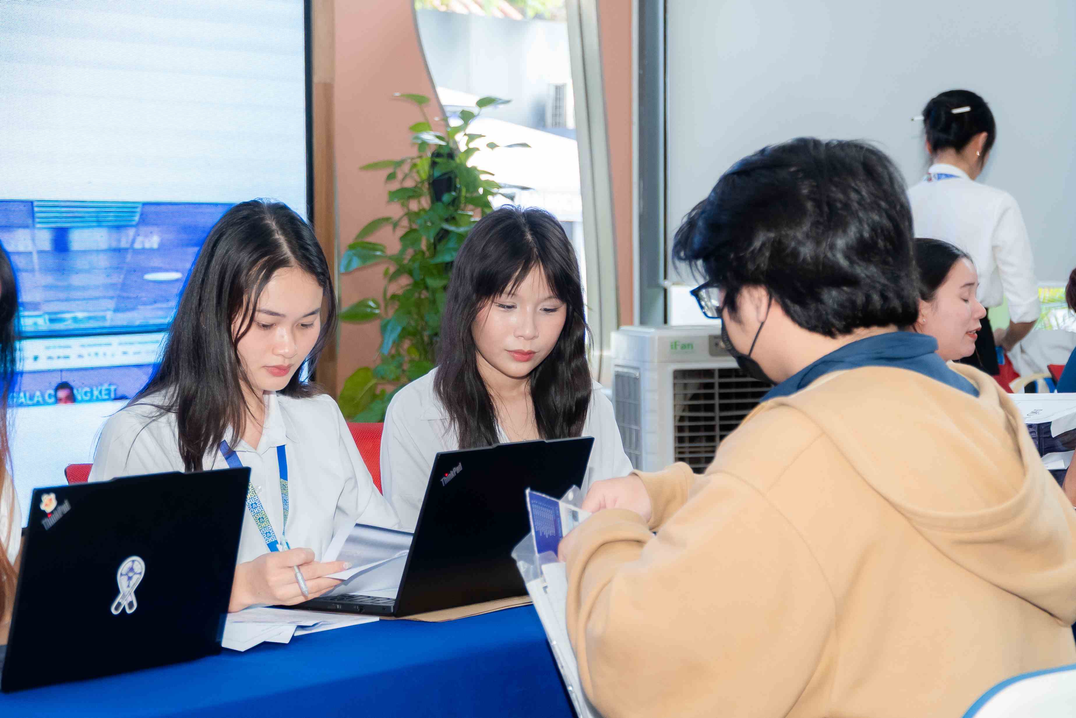 ngành Luật, Luật Kinh tế