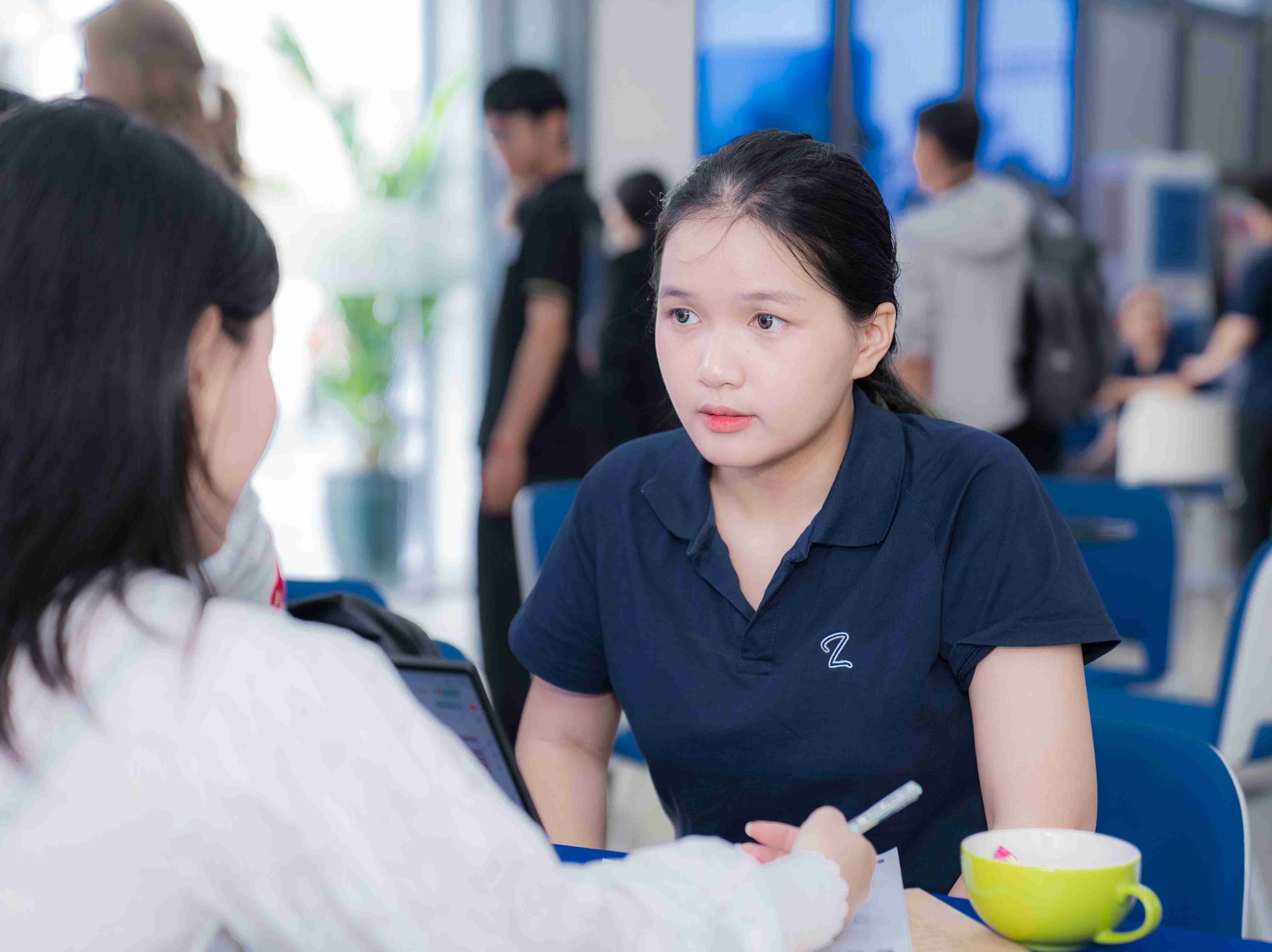 gia hạn hoàn tất thủ tục nhập học