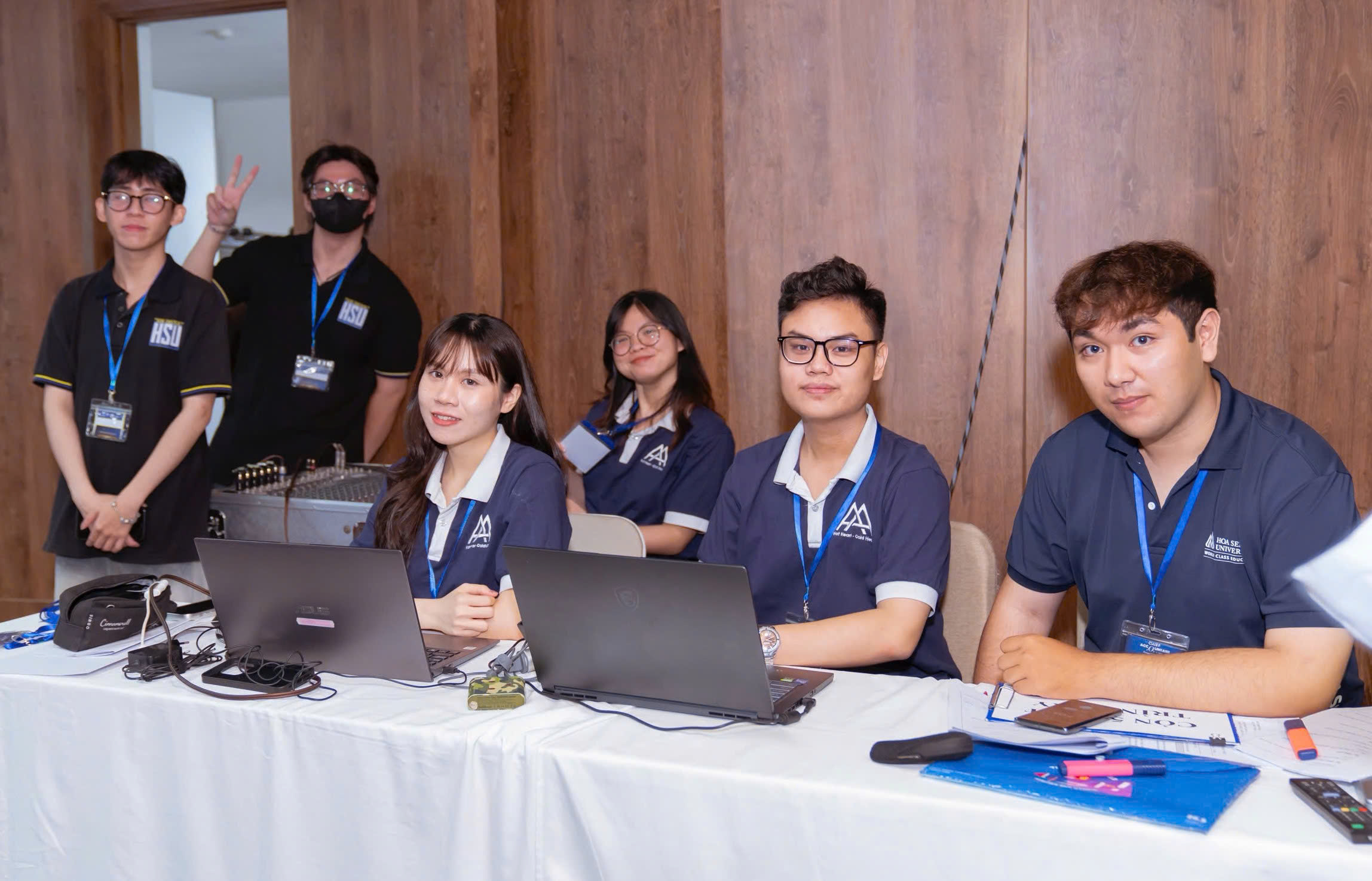 Mỹ Uyên xem các hoạt động ngoại khóa là một bước đệm để trưởng thành