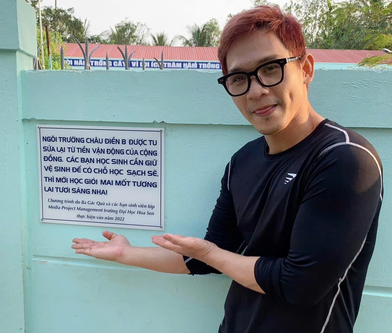 Trường Châu Điền B được tu sửa khang trang nhờ tiền quyên góp từ dự án sinh viên thực hiện trong môn Quản lý dự án truyền thông của thầy Thắng