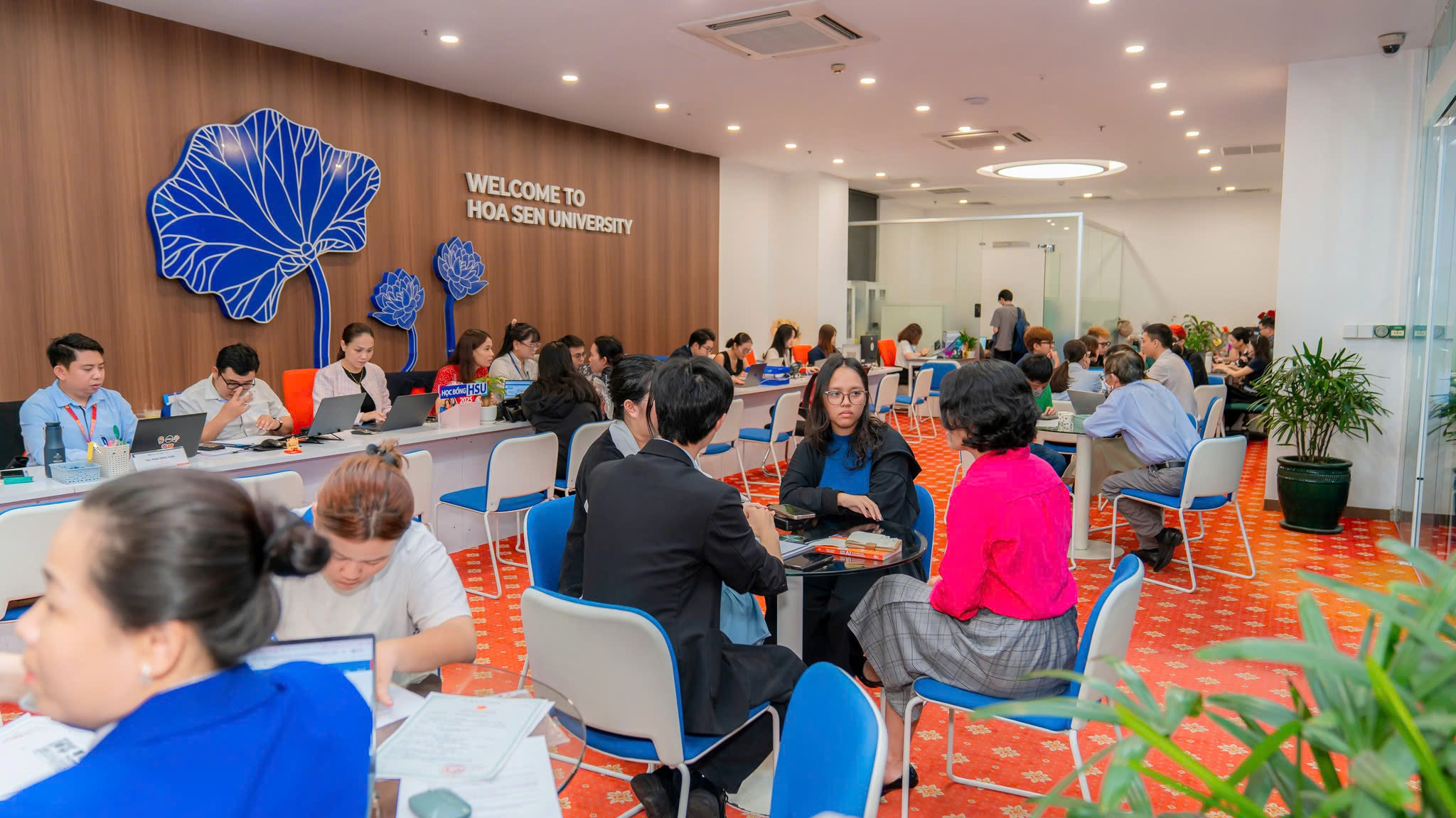 Công bố điểm chuẩn Đại học 2025