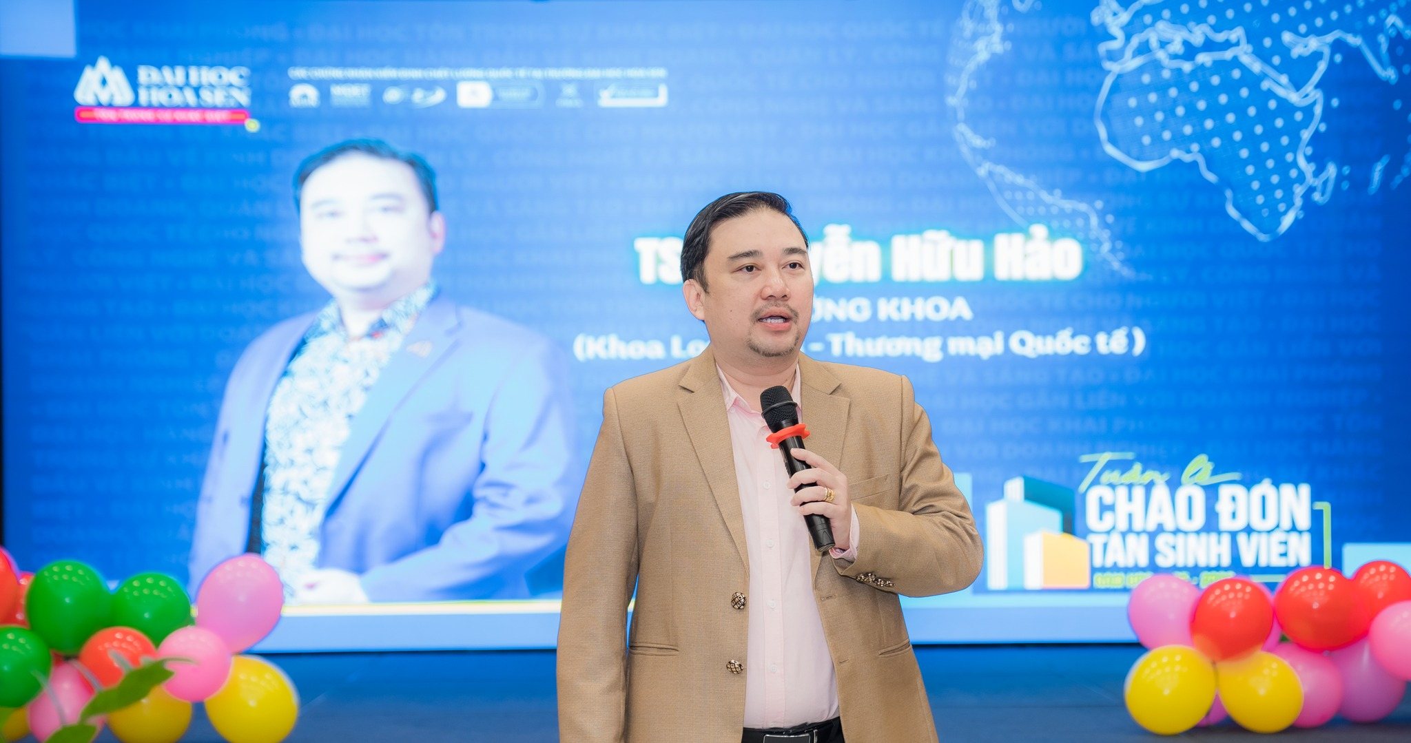 Khoa Logistics – Thương mại Quốc tế HSU