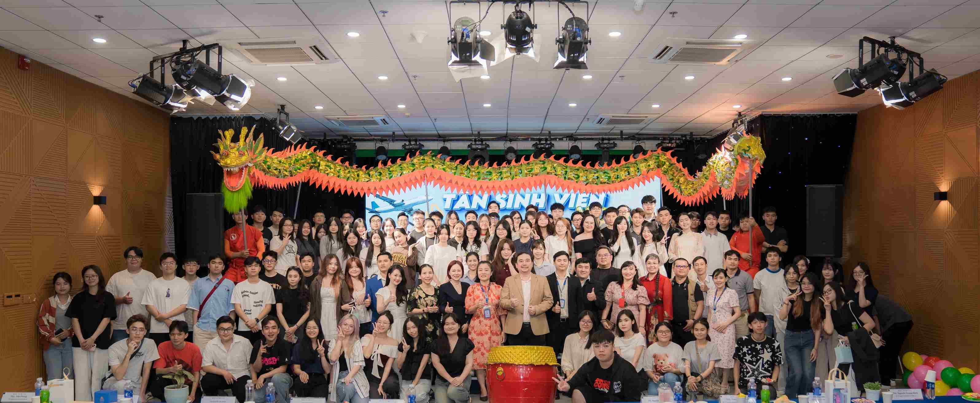 Khoa Logistics – Thương mại Quốc tế HSU