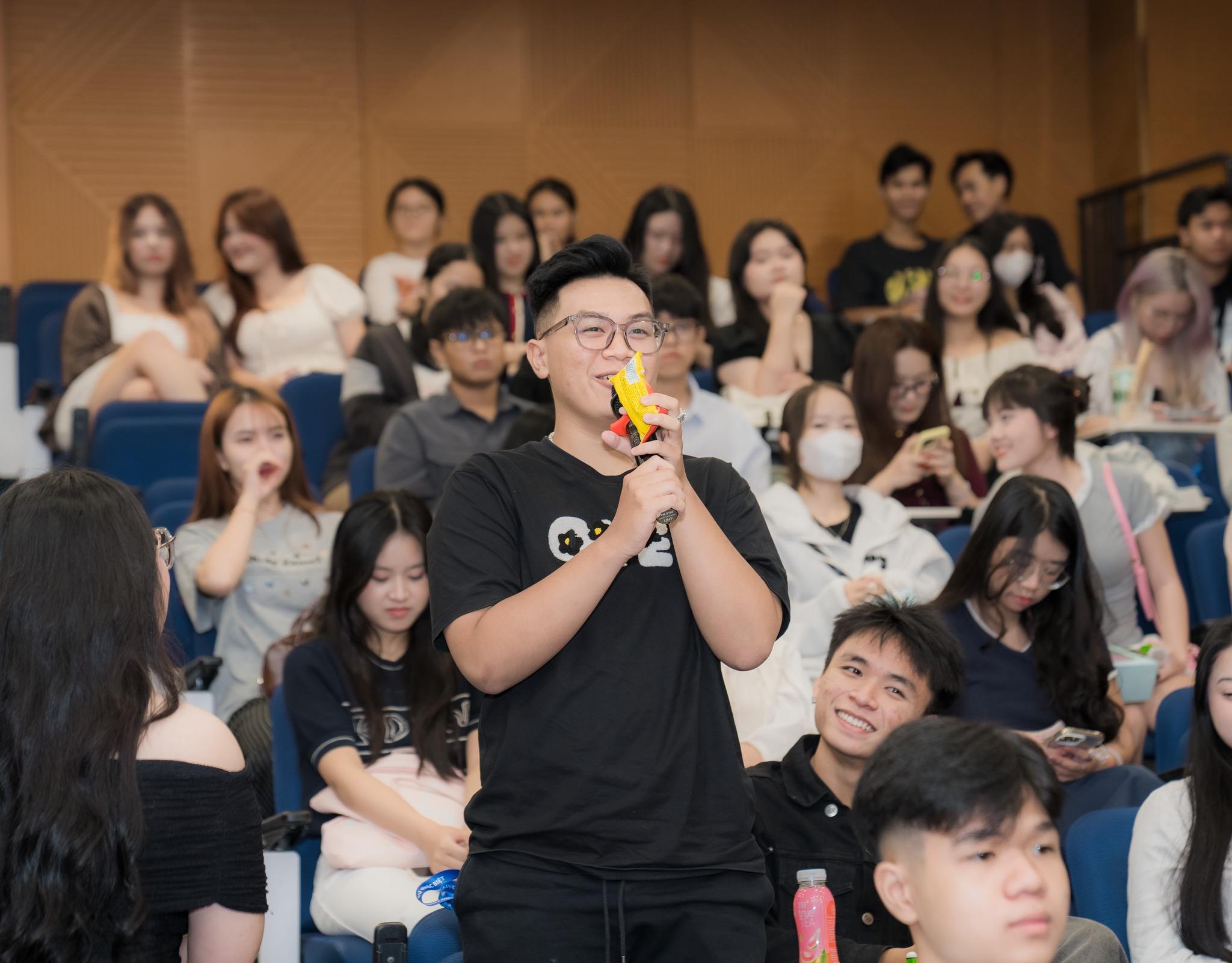 Khoa Logistics – Thương mại Quốc tế HSU