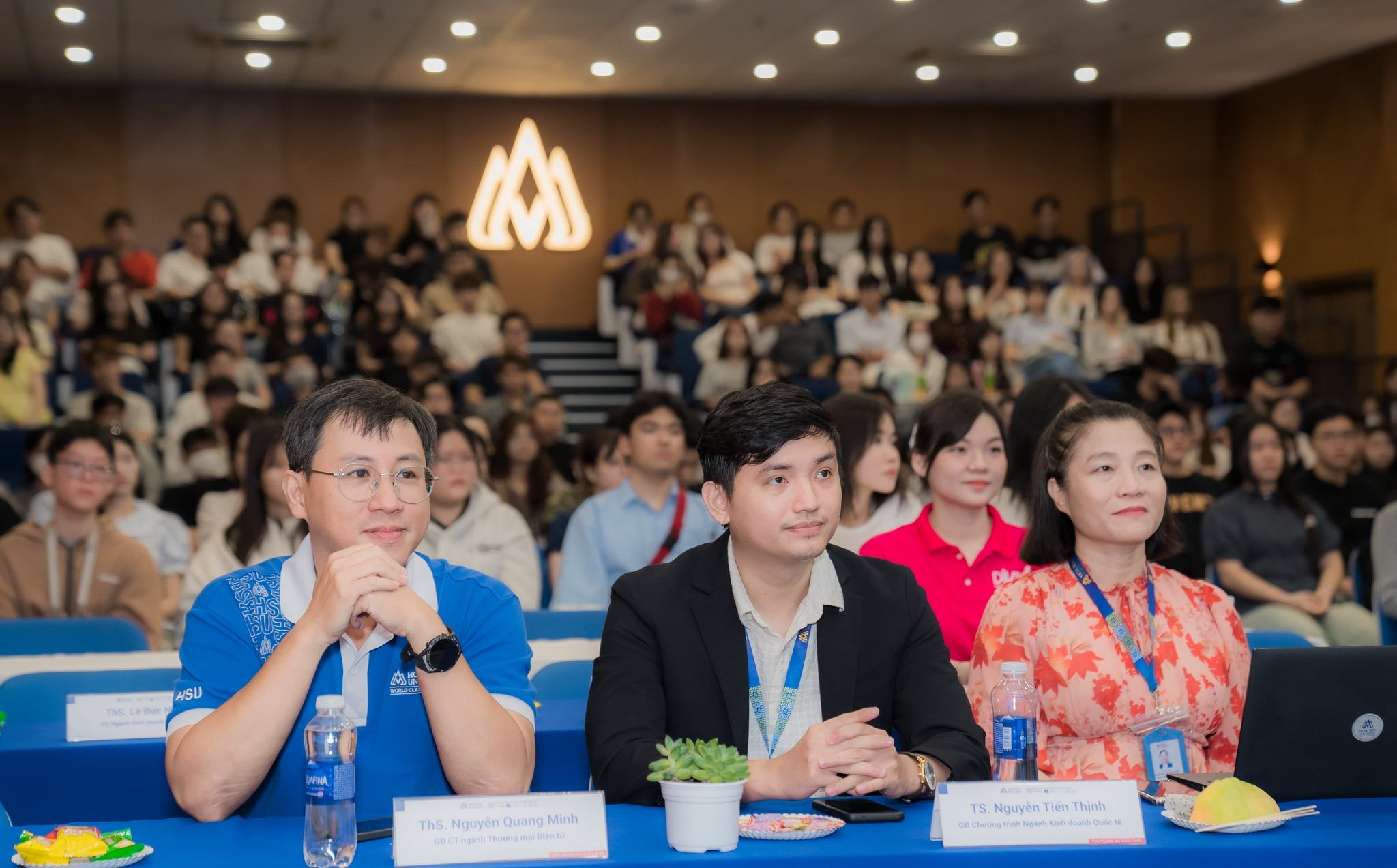 Khoa Logistics – Thương mại Quốc tế HSU