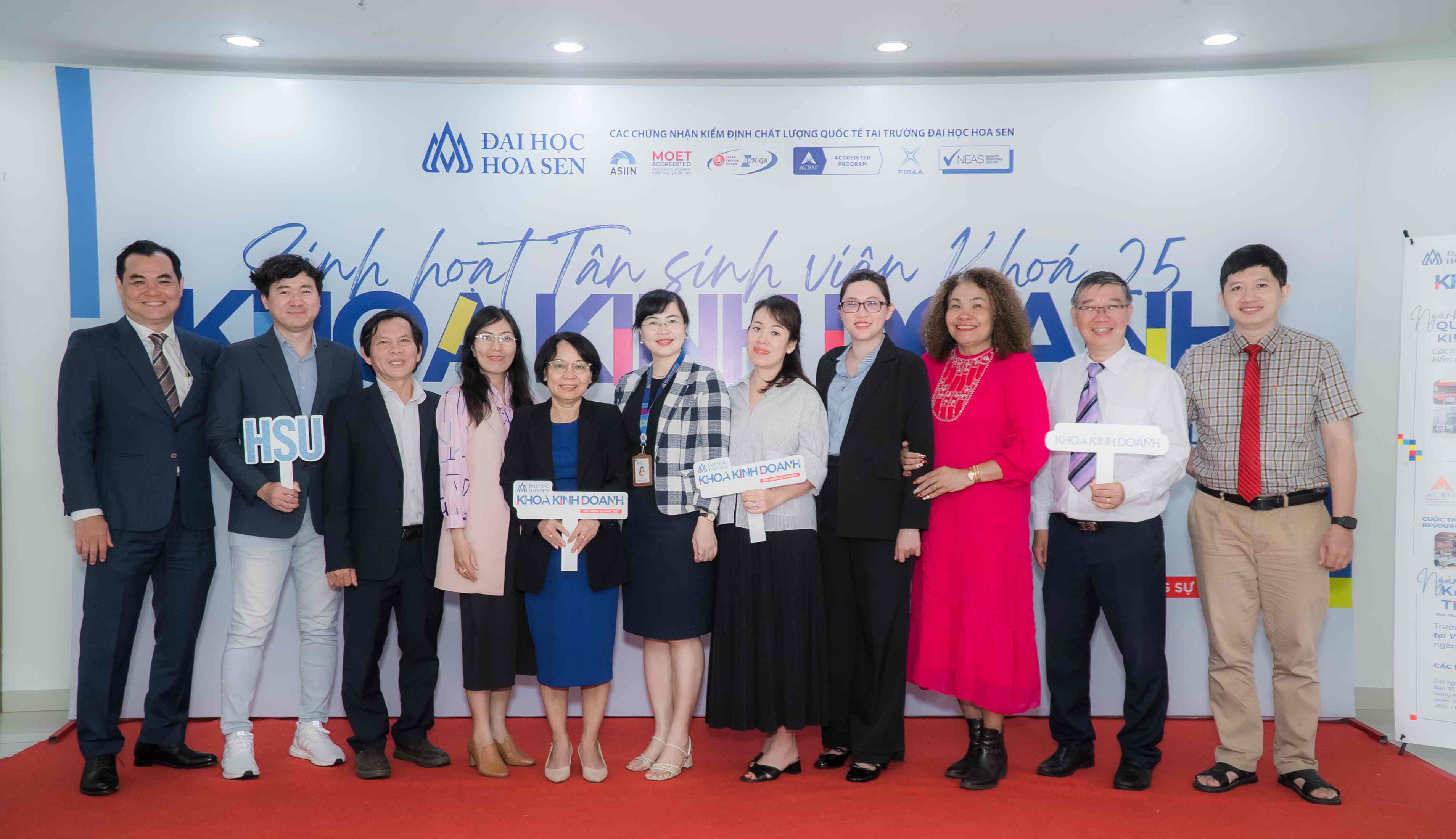 Tuần lễ chào đón Tân sinh viên K25 Khoa Kinh doanh