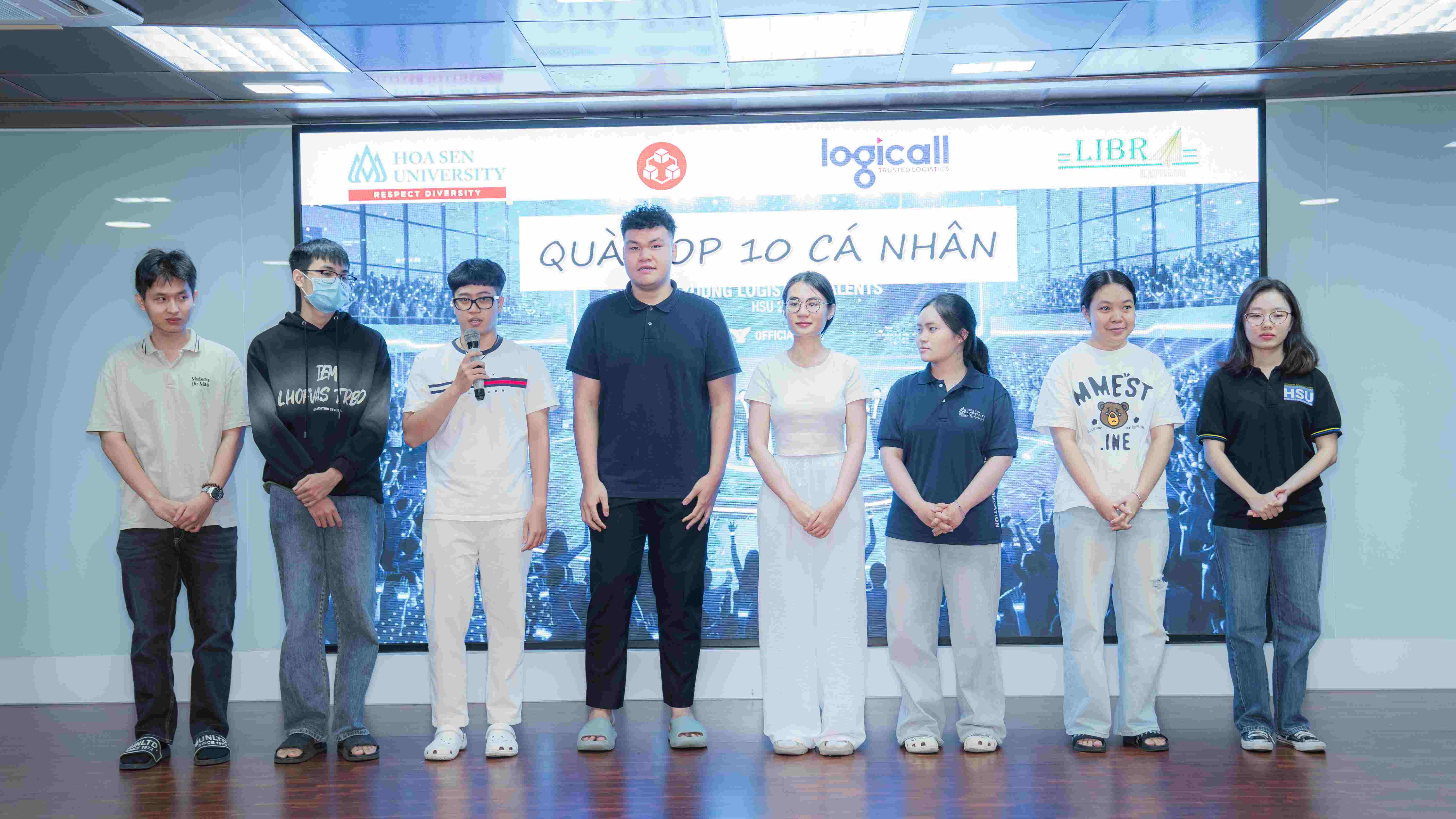 ngành Logistics và Quản lý Chuỗi cung ứng HSU