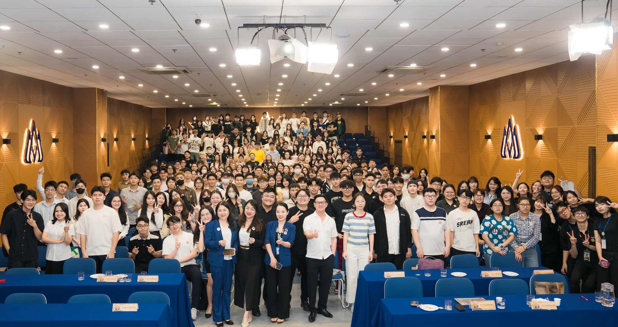 Ngành Quản trị dịch vụ du lịch và lữ hành HSU