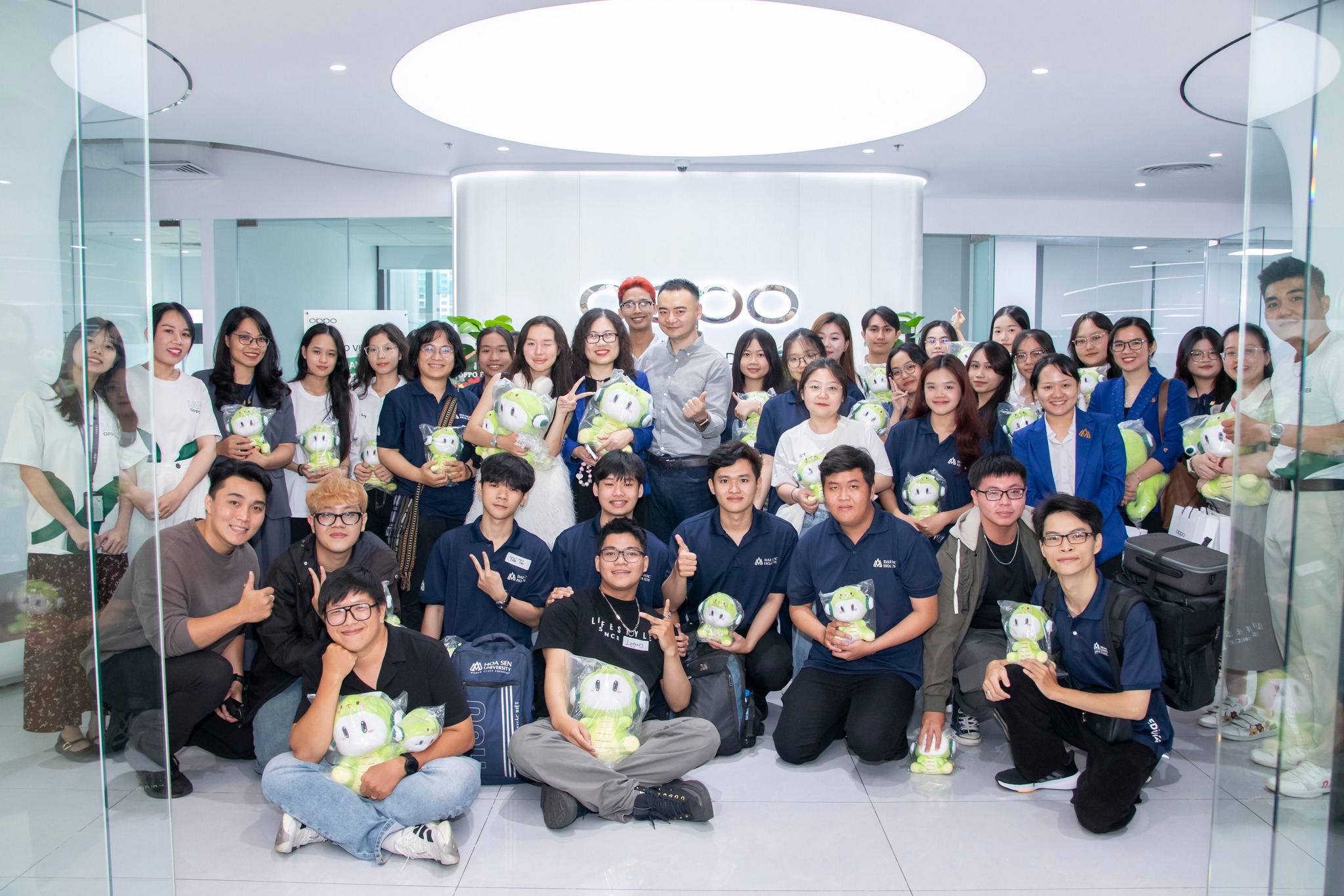 Hiểu con người – Kết nối thế giới với Khoa Ngôn ngữ – Tâm lý