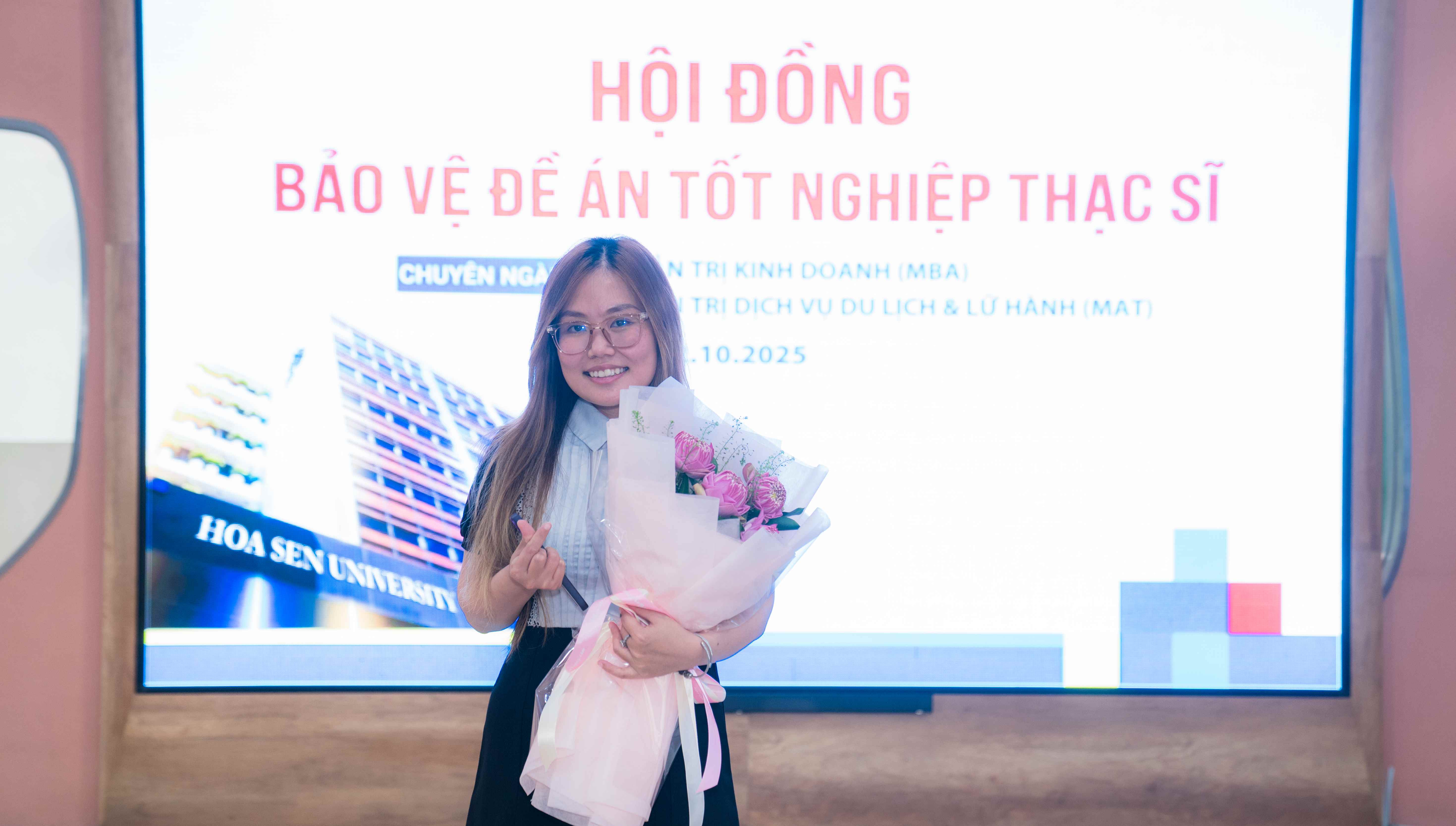 Học viên Quản trị kinh doanh (MBA) Đại học Hoa Sen bảo vệ đề án tốt nghiệp Thạc sĩ