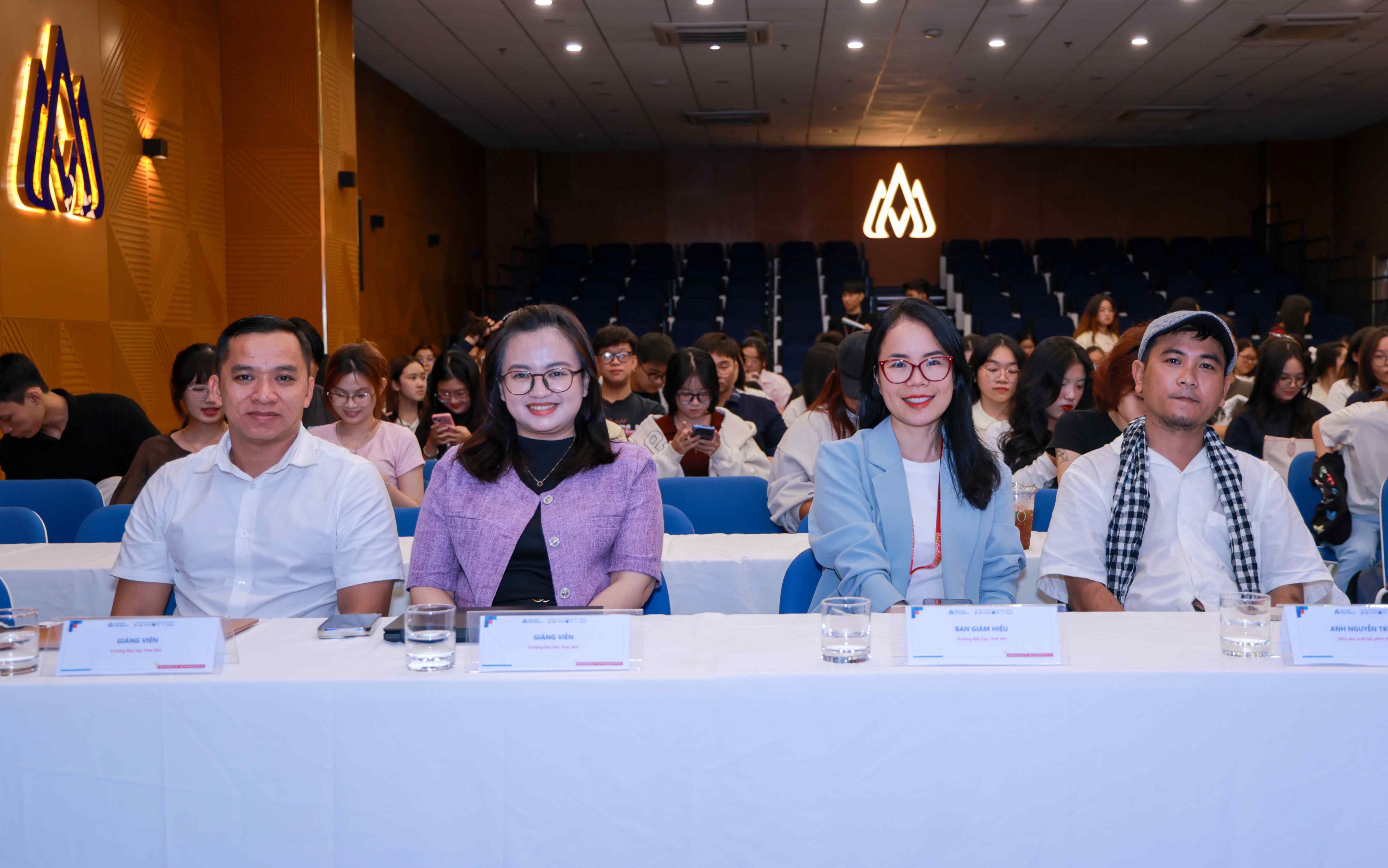 Mưa đỏ và góc nhìn từ nhà sản xuất Nguyễn Trí Viễn