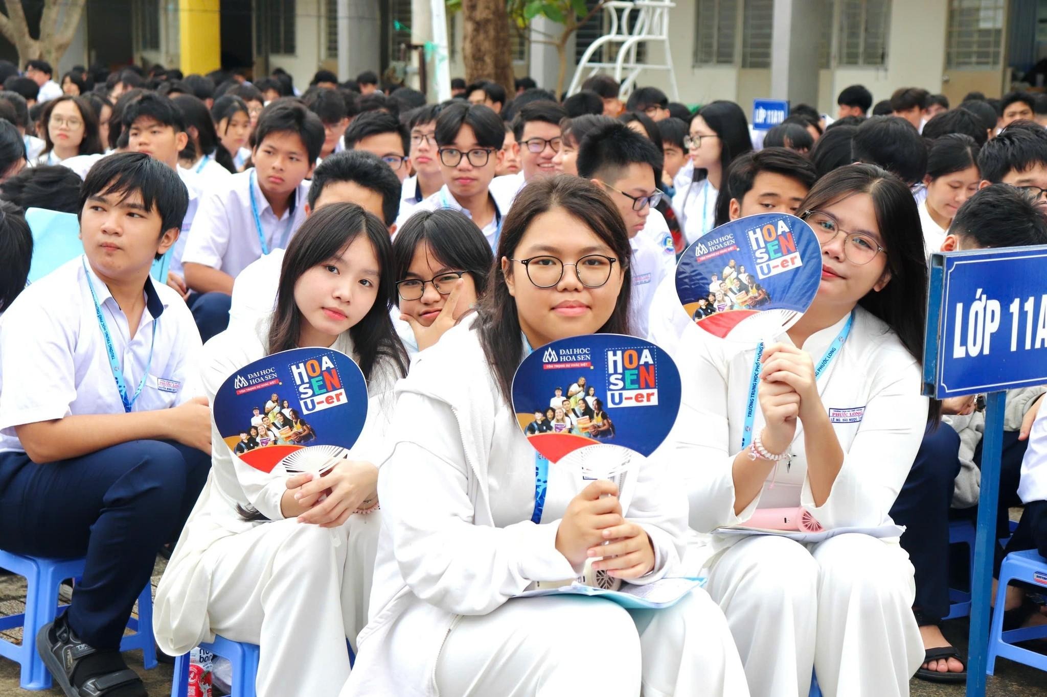 "Xây dựng thương hiệu cá nhân” – Trường THPT Phước Long cùng HSU gieo mầm tương lai
