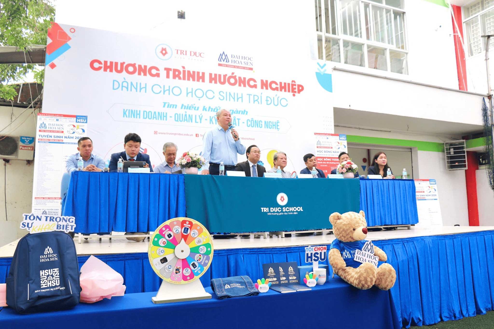 Chuyên gia chia sẻ về những câu hỏi mà học sinh đặt ra