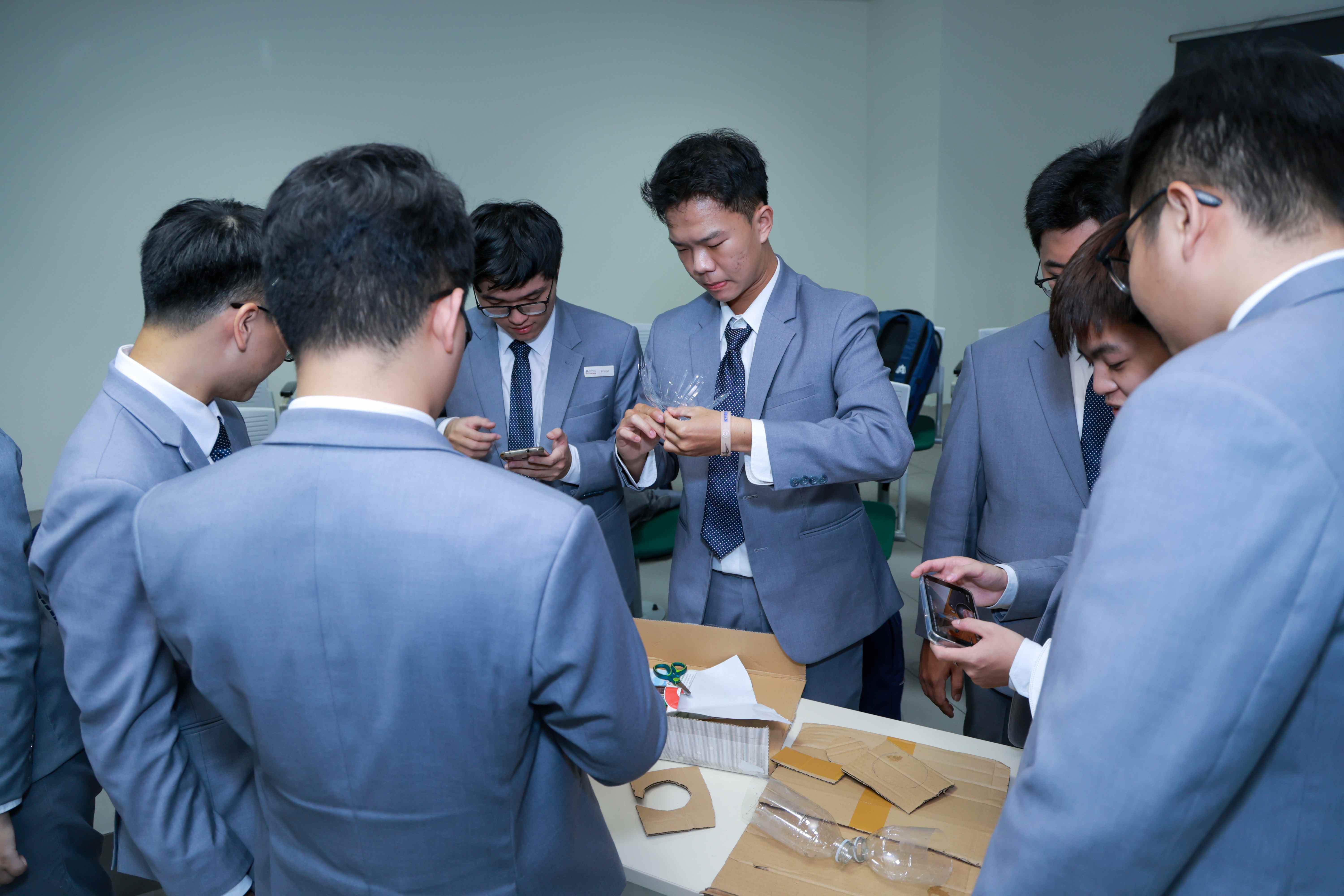 Lớp học Housekeeping - chương trình Hoa Sen Elite