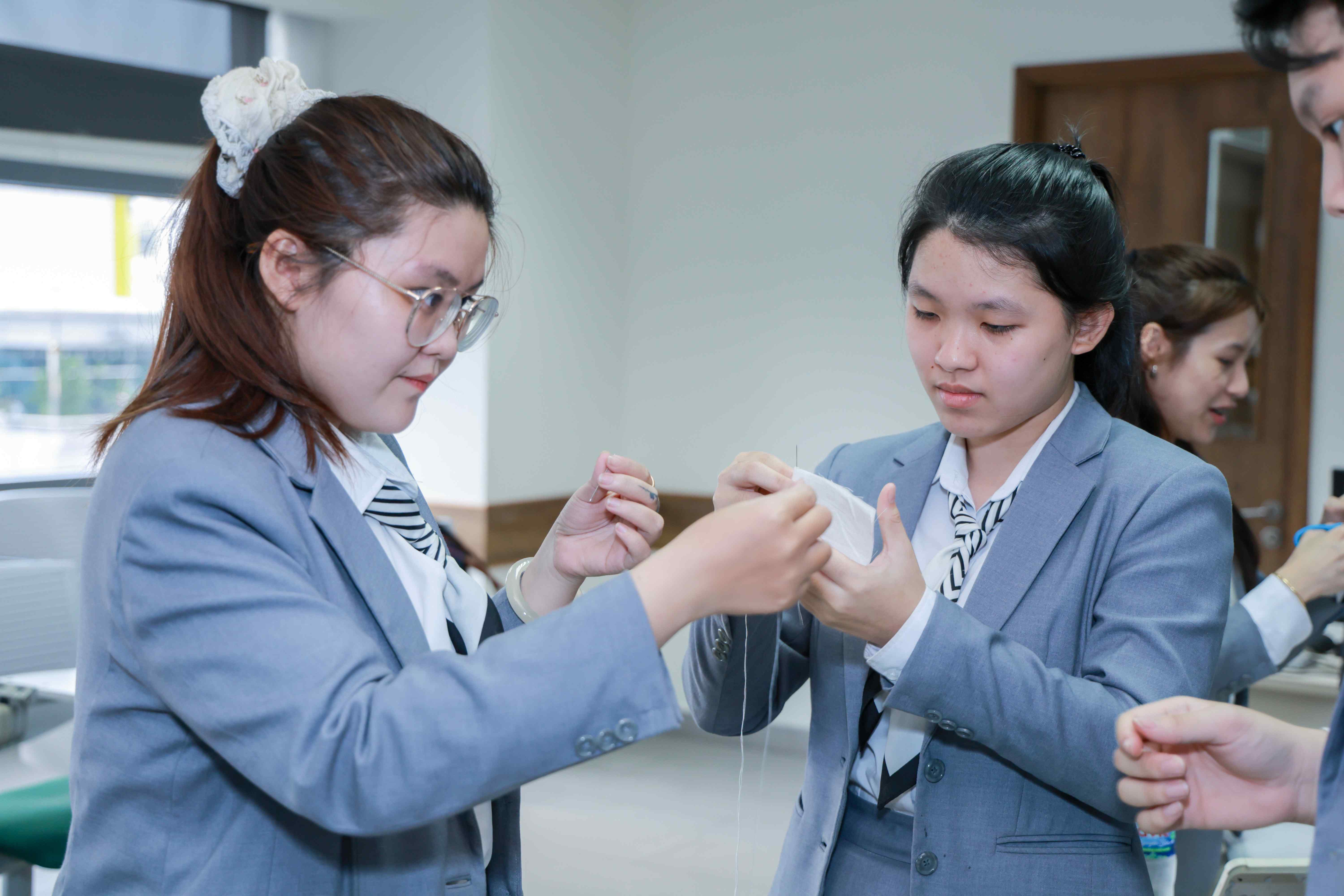 Lớp học Housekeeping - chương trình Hoa Sen Elite