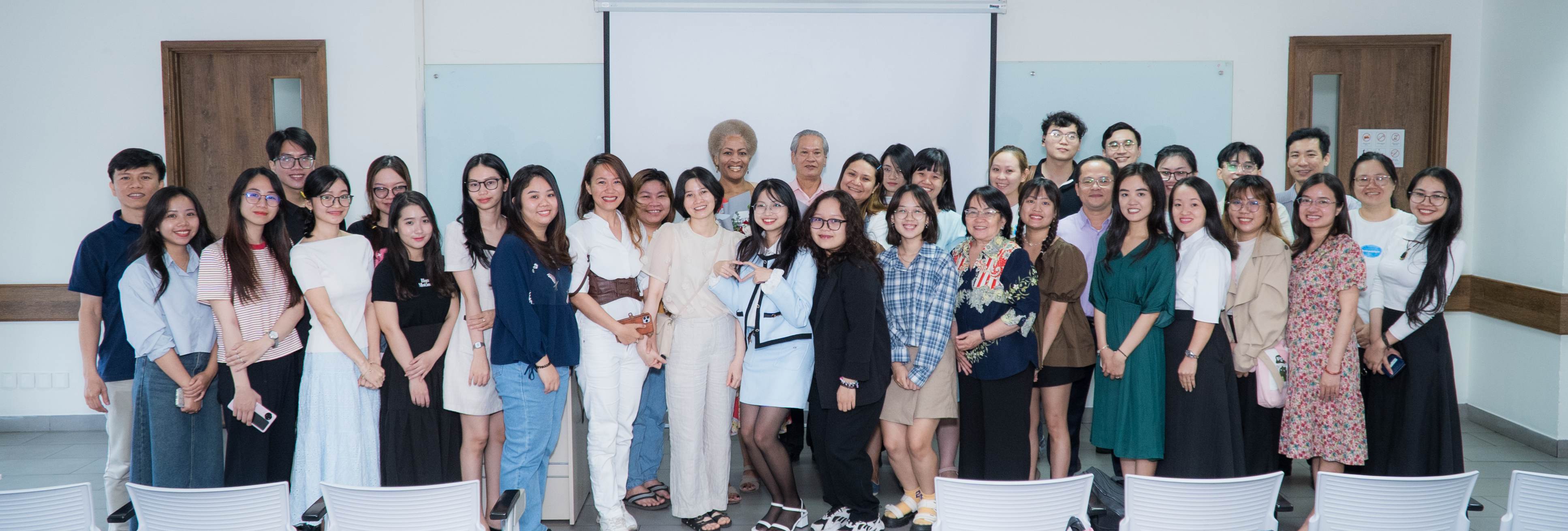 Học viên chương trình Thạc sĩ Đại học Hoa Sen