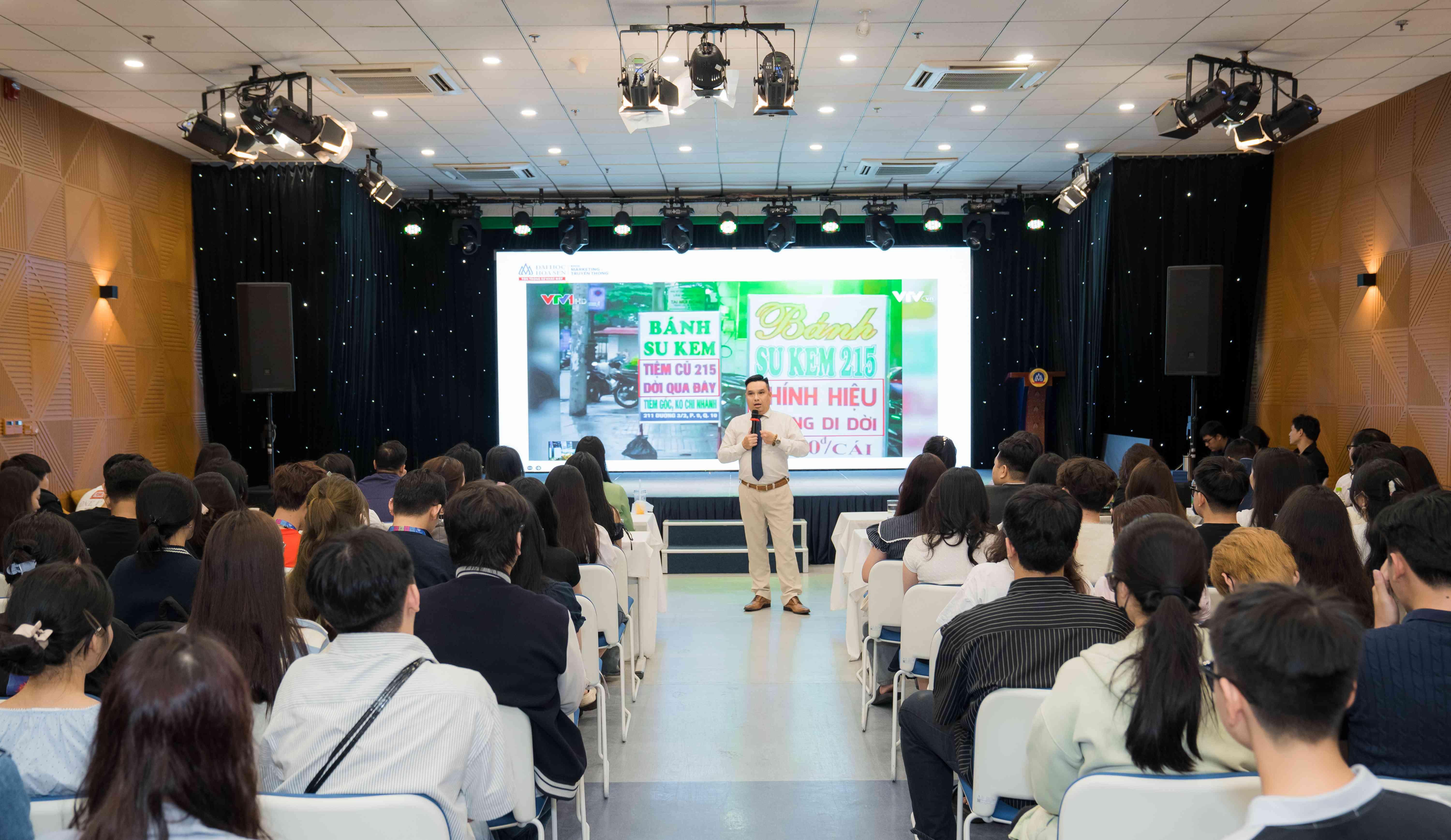 Khoa Marketing-Truyền thông HSU: Tuần lễ chào đón tân sinh viên