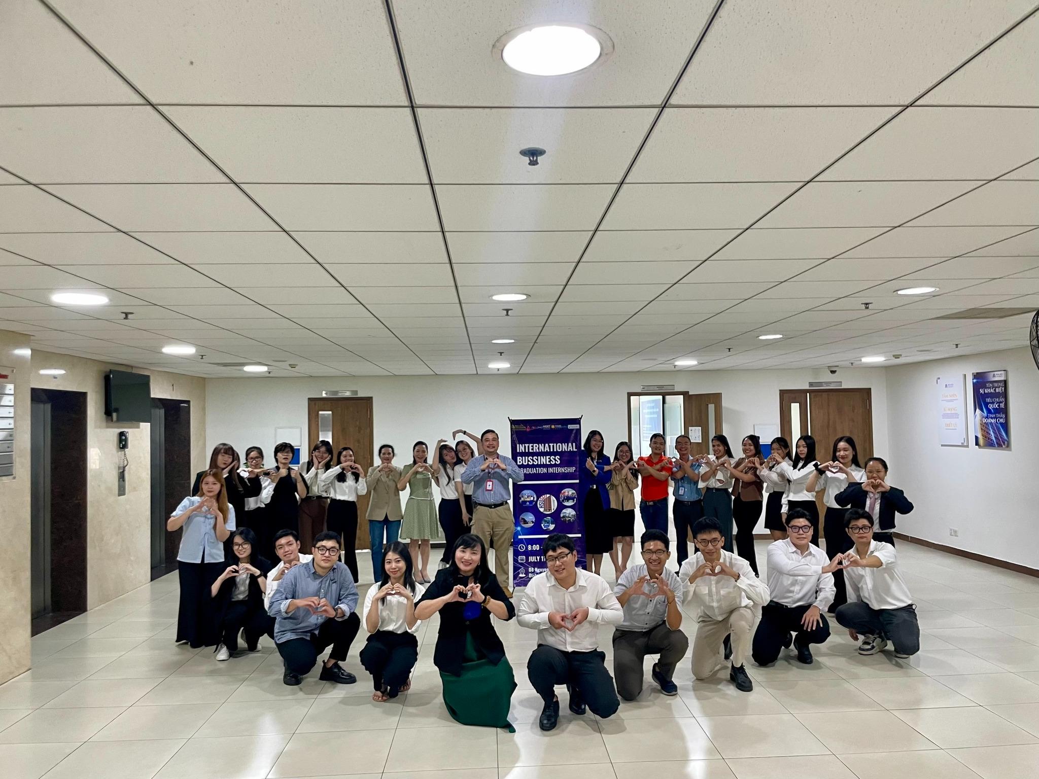 5 ngành học phù hợp với người hướng ngoại tại HSU