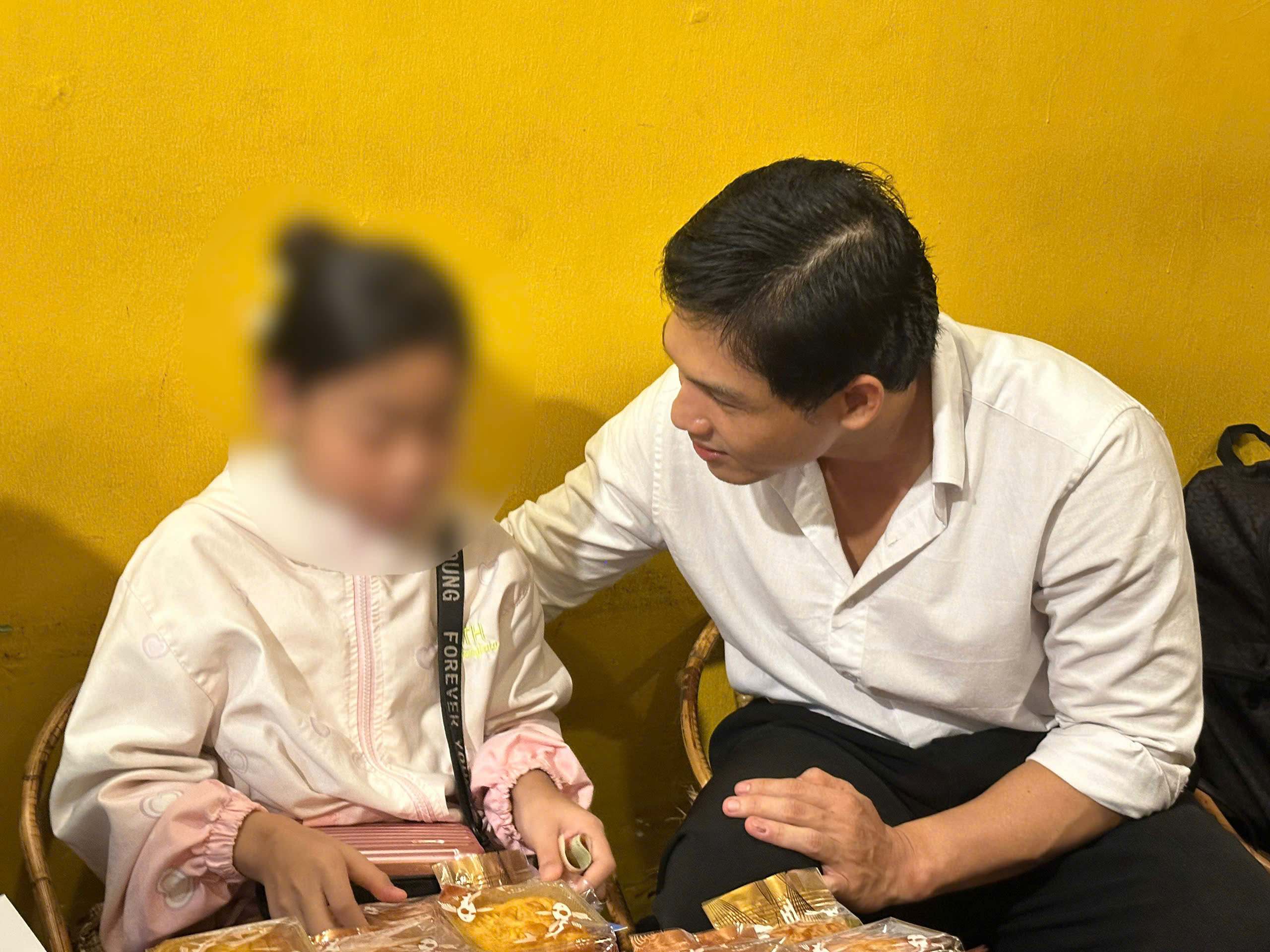 ThS. Mai Quyết Thắng – 10 năm làm bánh trung thu tặng bệnh nhi suy thận