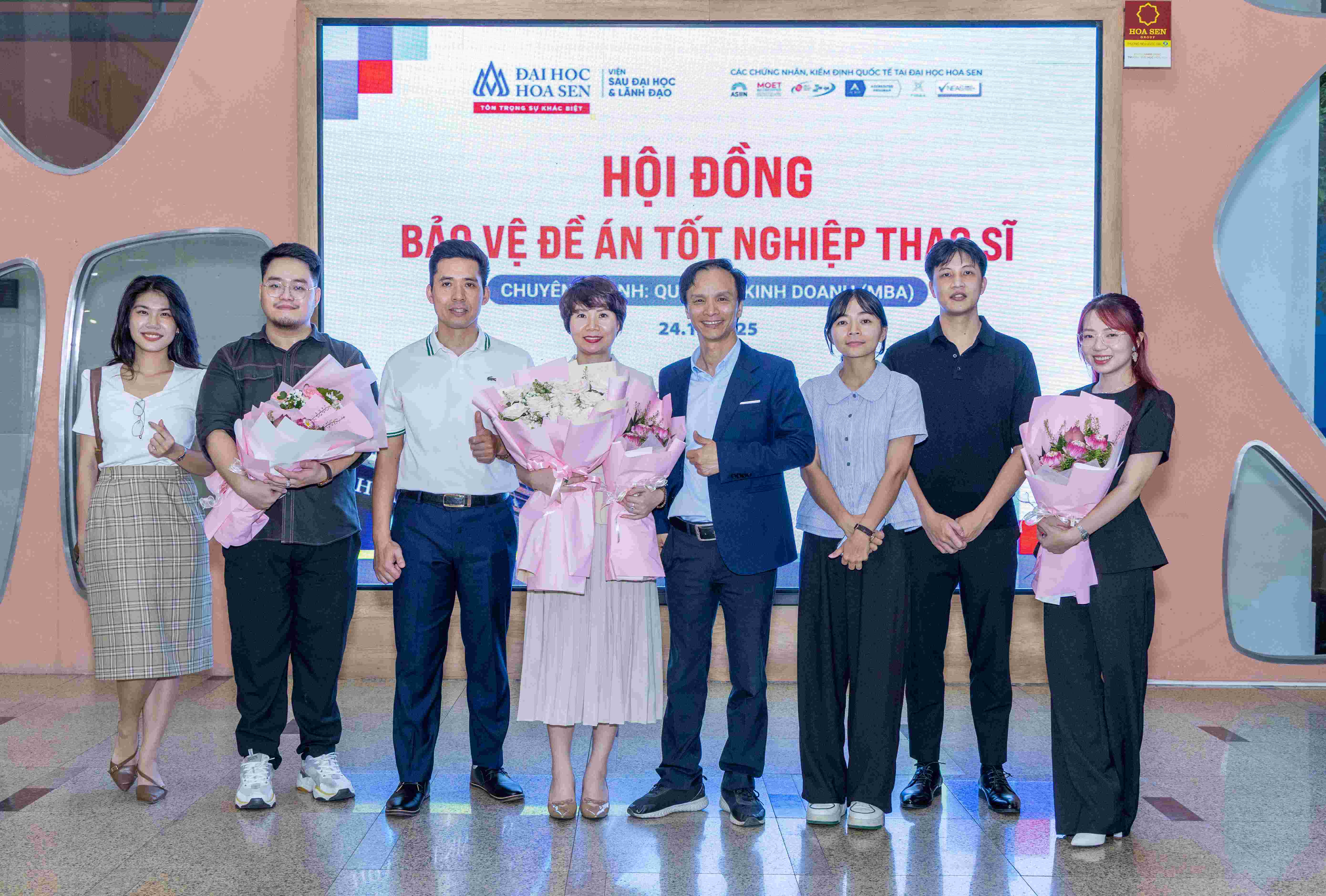 Học viên MBA Đại học Hoa Sen bảo vệ đề án tốt nghiệp Thạc sĩ