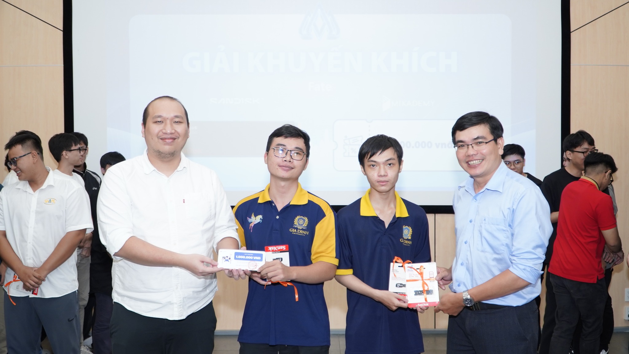 Cuộc thi HSU Vibe Coding Talents 2025