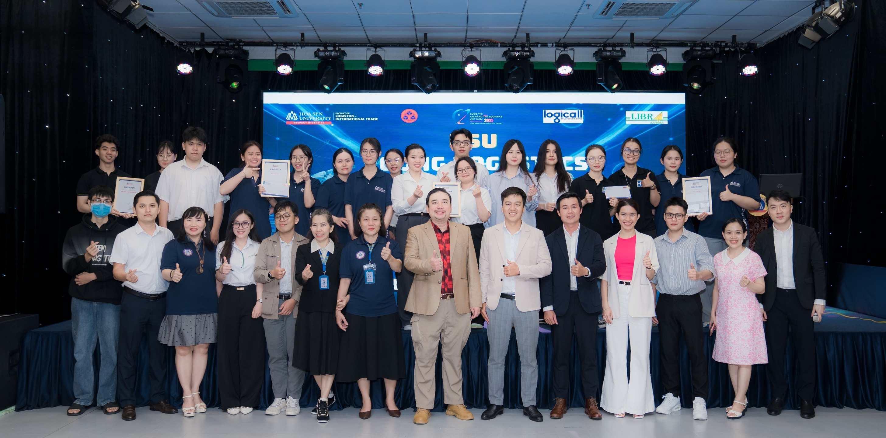 Chung khảo cuộc thi HSU Young Logistics 2025