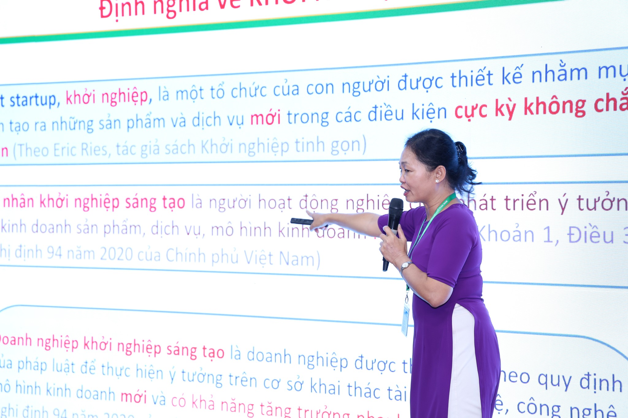 Khóa đào tạo “Nâng cao năng lực khởi nghiệp đổi mới sáng tạo” dành cho cán bộ, giảng viên và sinh viên HSU