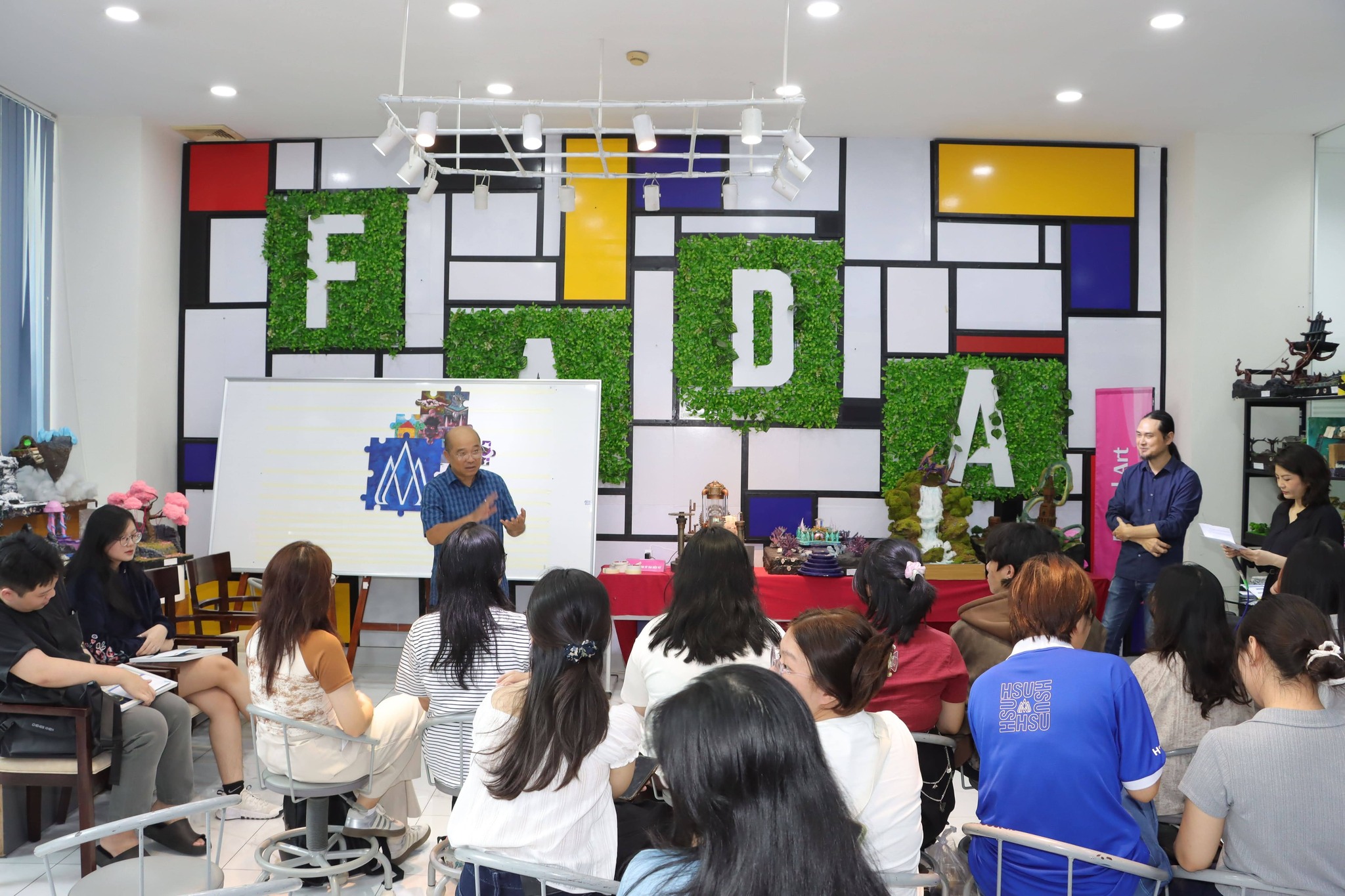 Những ngành học giúp người hướng nội tỏa sáng