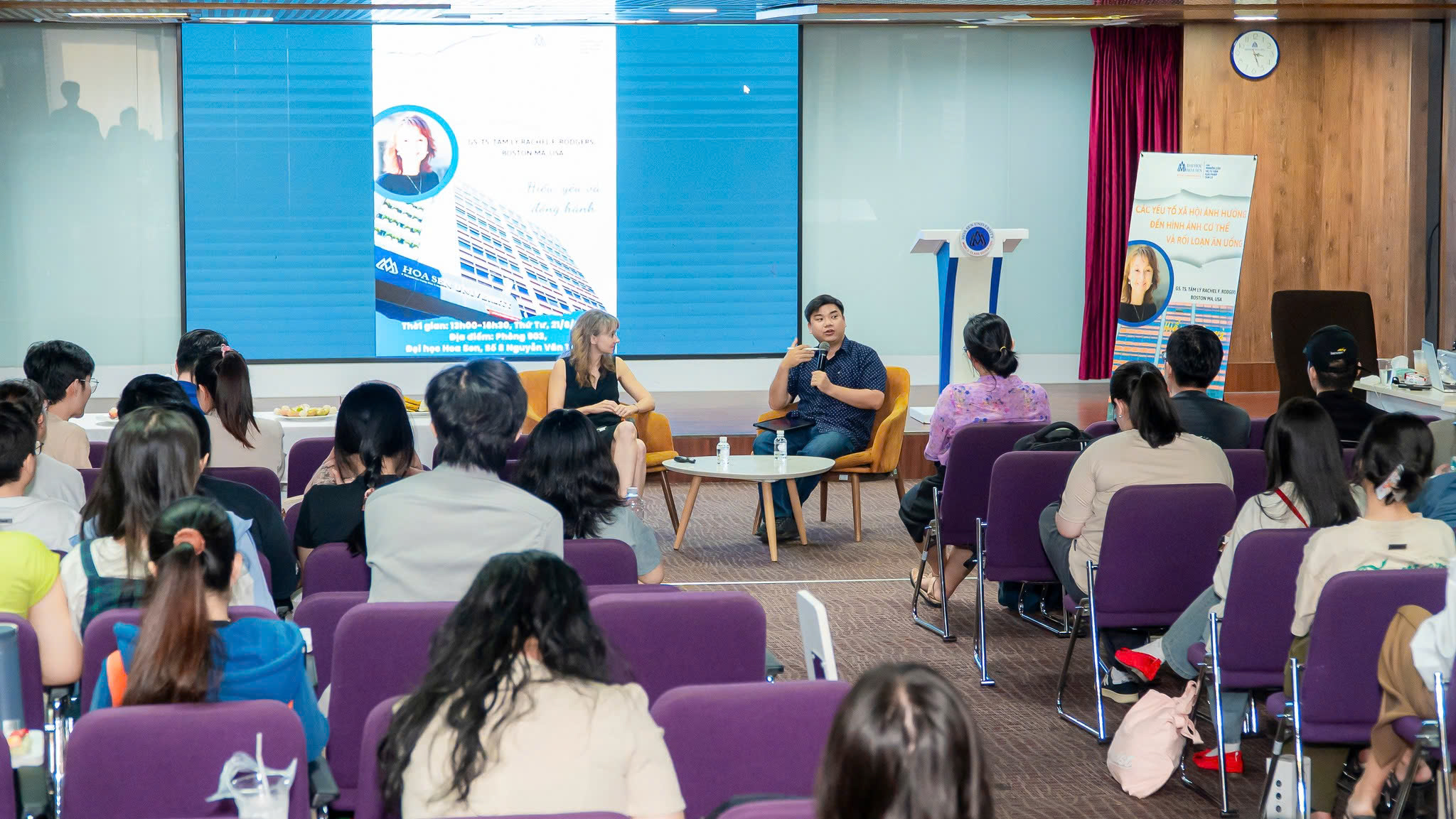 Hiểu con người – Kết nối thế giới với Khoa Ngôn ngữ – Tâm lý