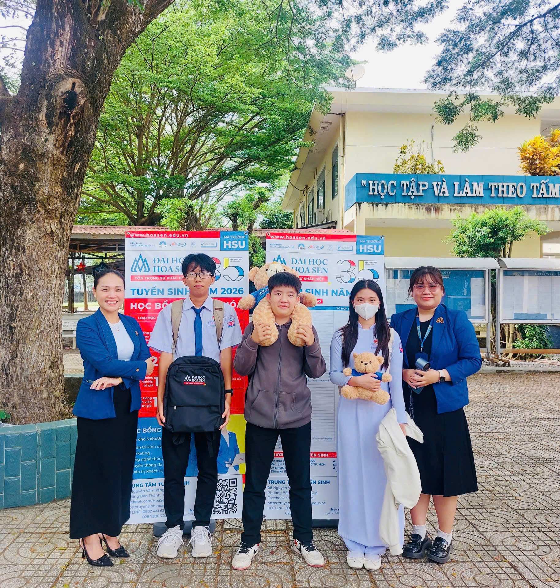 HSU đồng hành cùng học sinh THPT khu vực Tây Ninh qua hoạt động sáng tạo giờ ra chơi