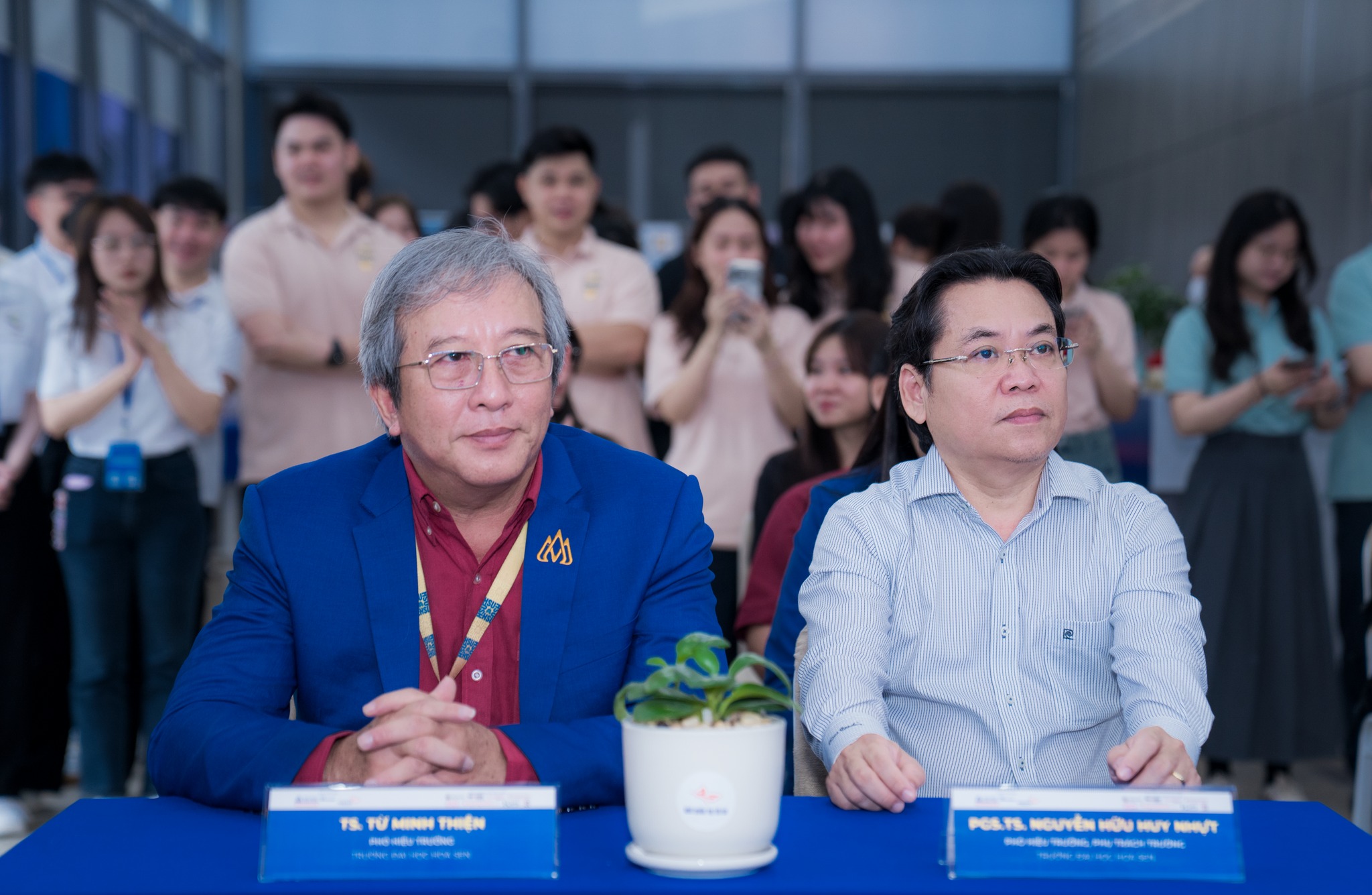 Ra mắt và trưng bày mô hình kinh doanh - Cuộc thi Nhà quản trị tài ba 2025